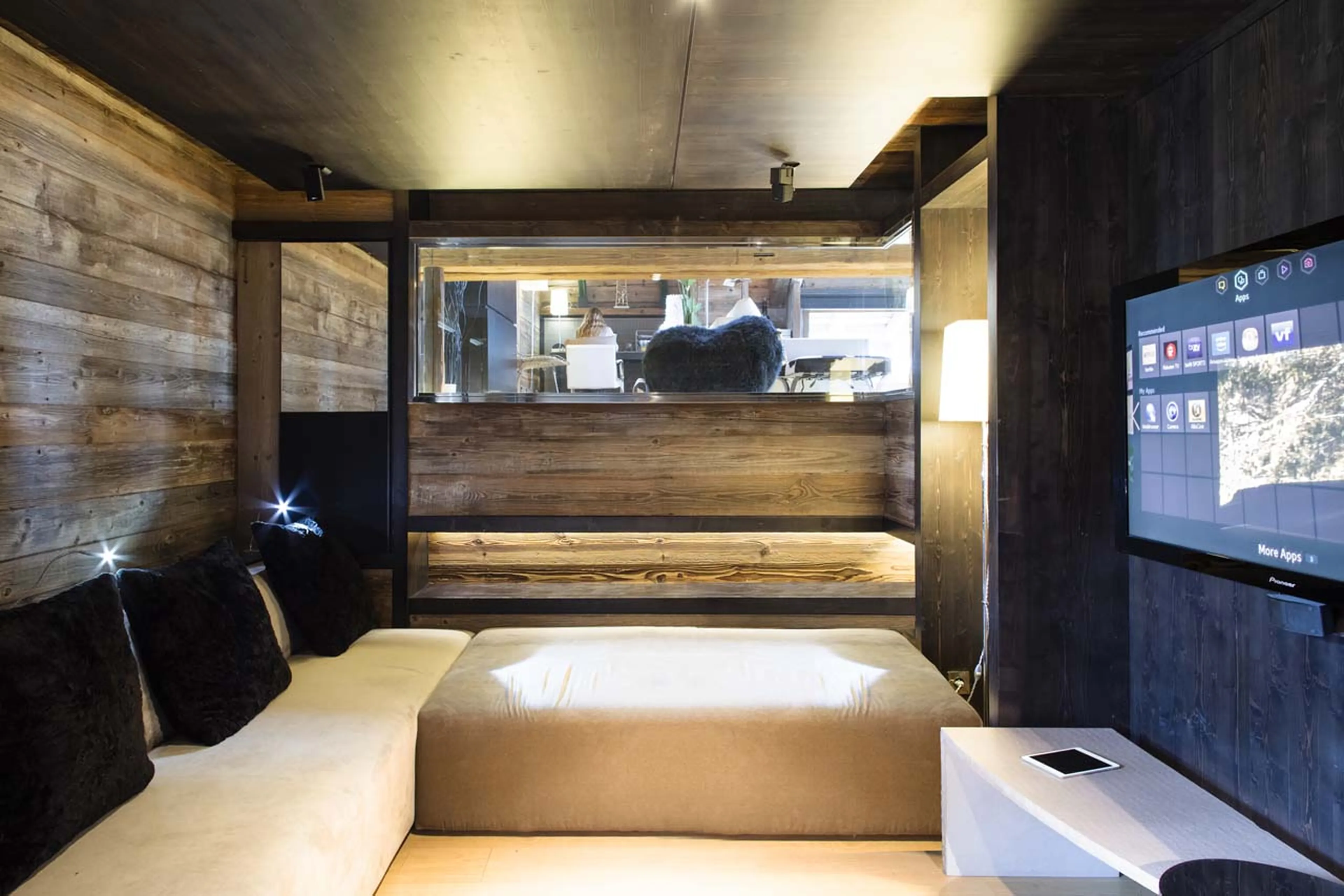 TV room at Chalet de la Cry in Megeve