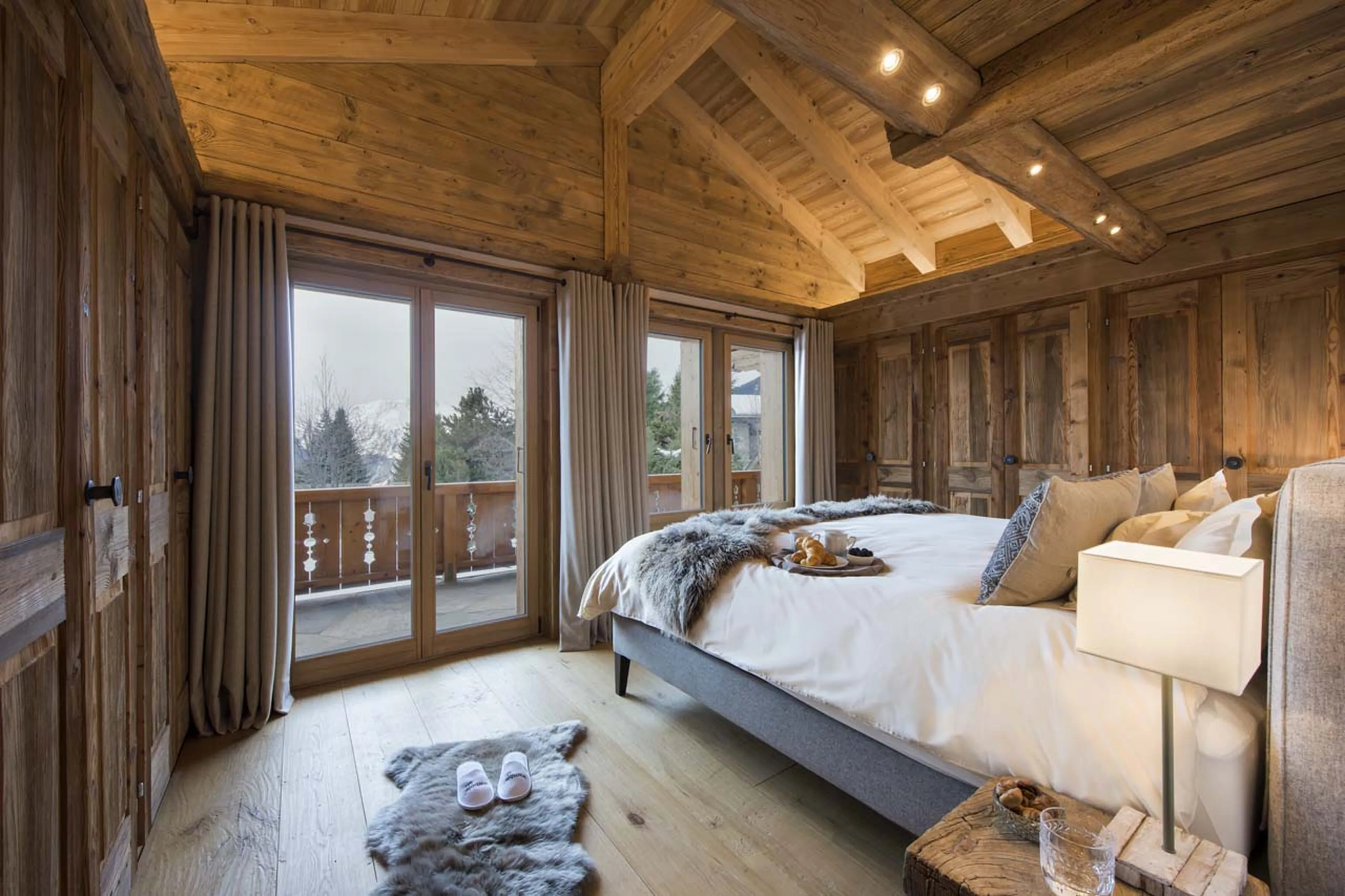 Shared balcony from bedroom two in Chalet Delormes in Verbier