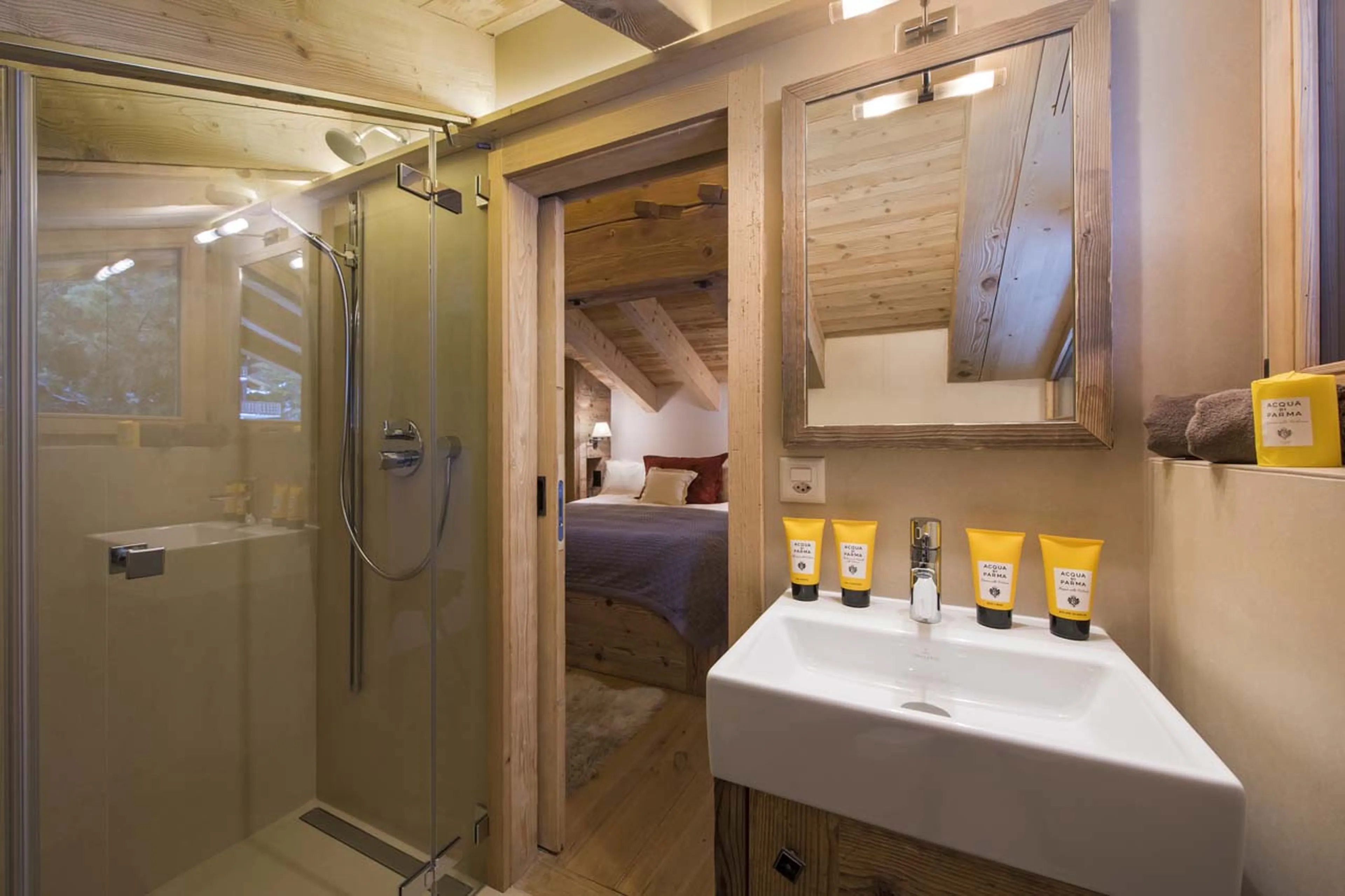 En-suite shower room three in Chalet Delormes in Verbier