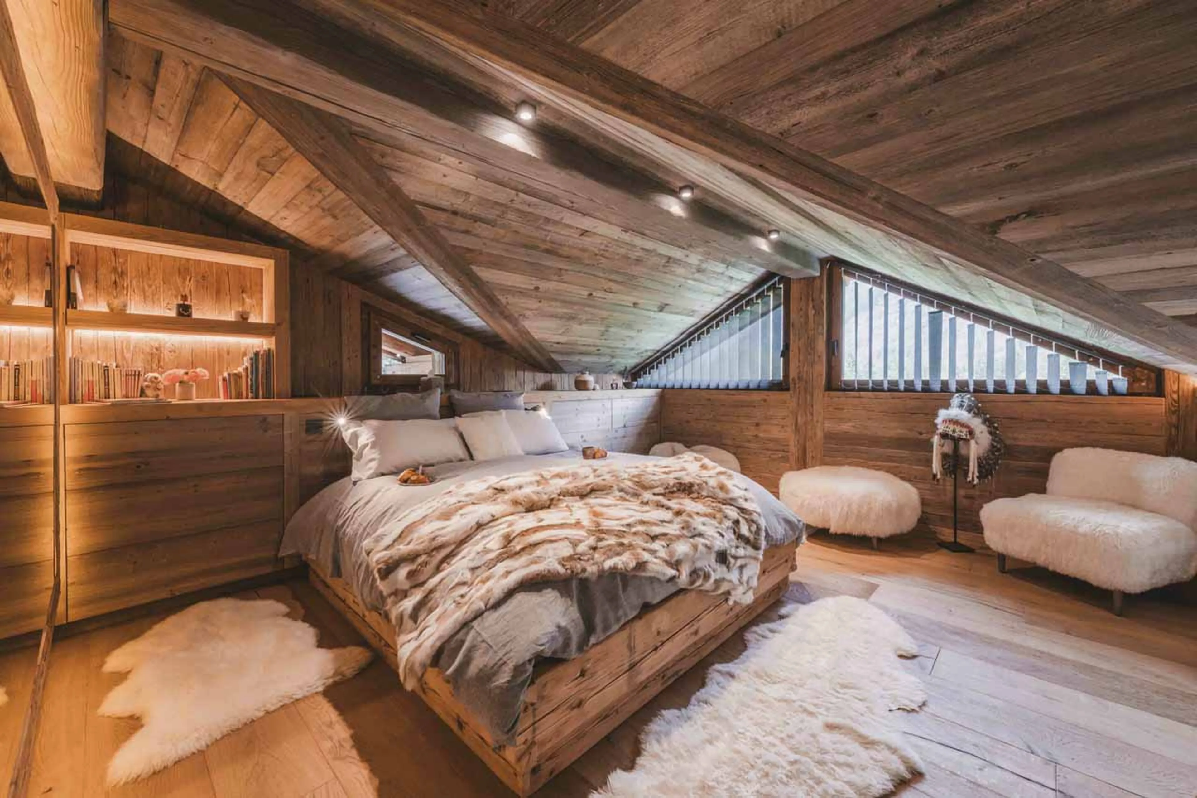 Bedroom one at Chalet des Cristaux in Chamonix