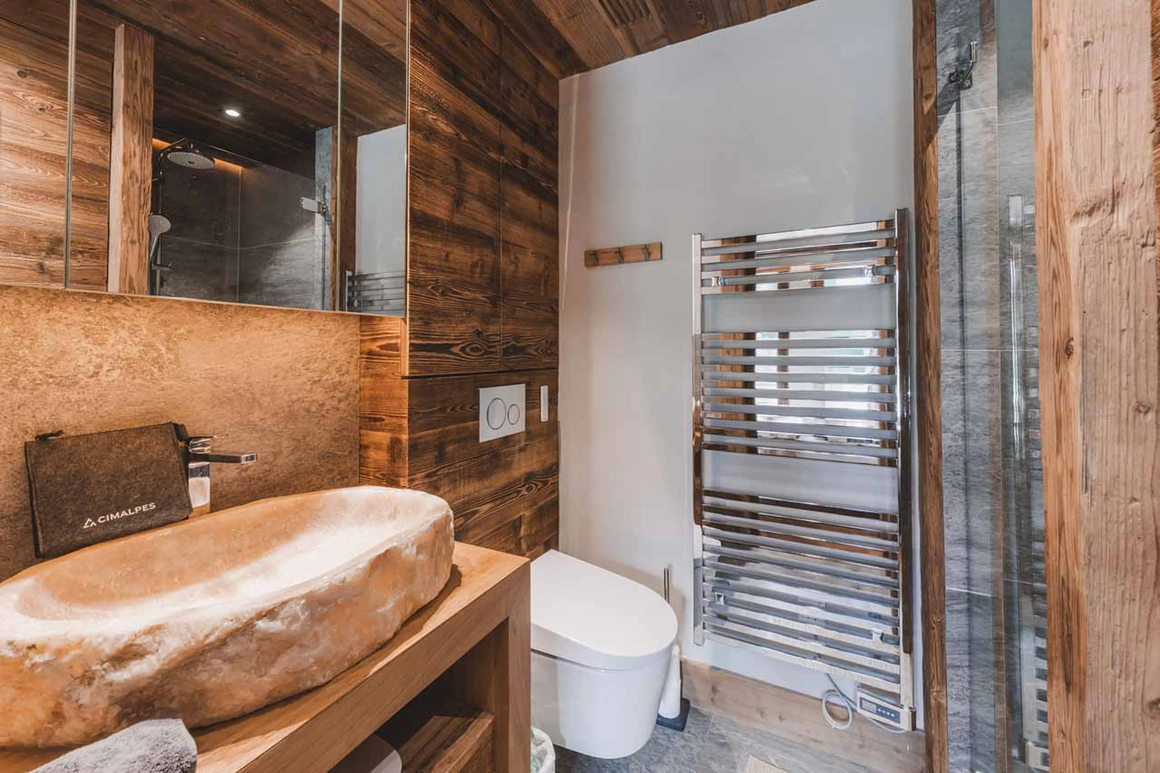 Shower room at Chalet des Cristaux in Chamonix