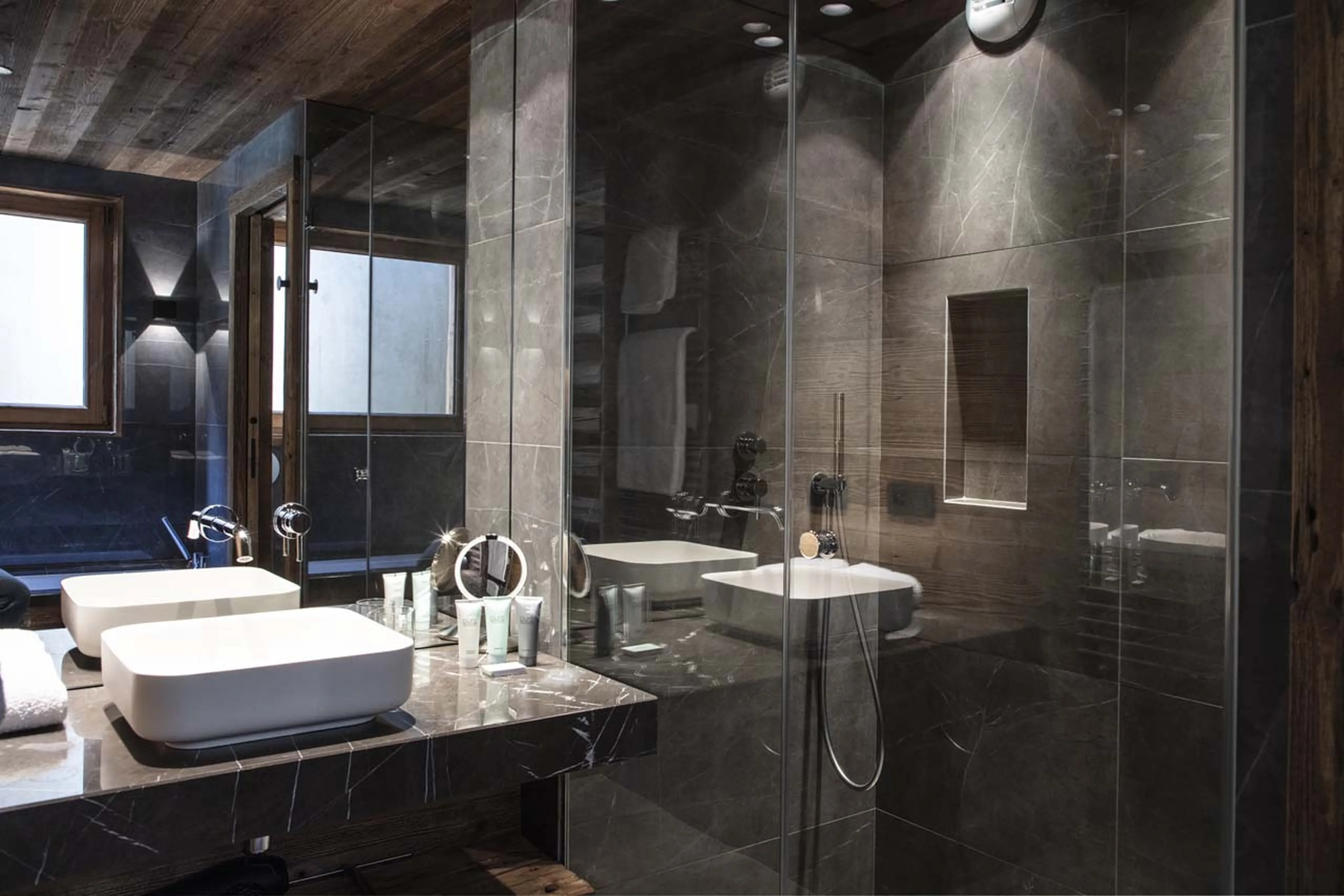 Bathroom two at Chalet des Renards in Megeve