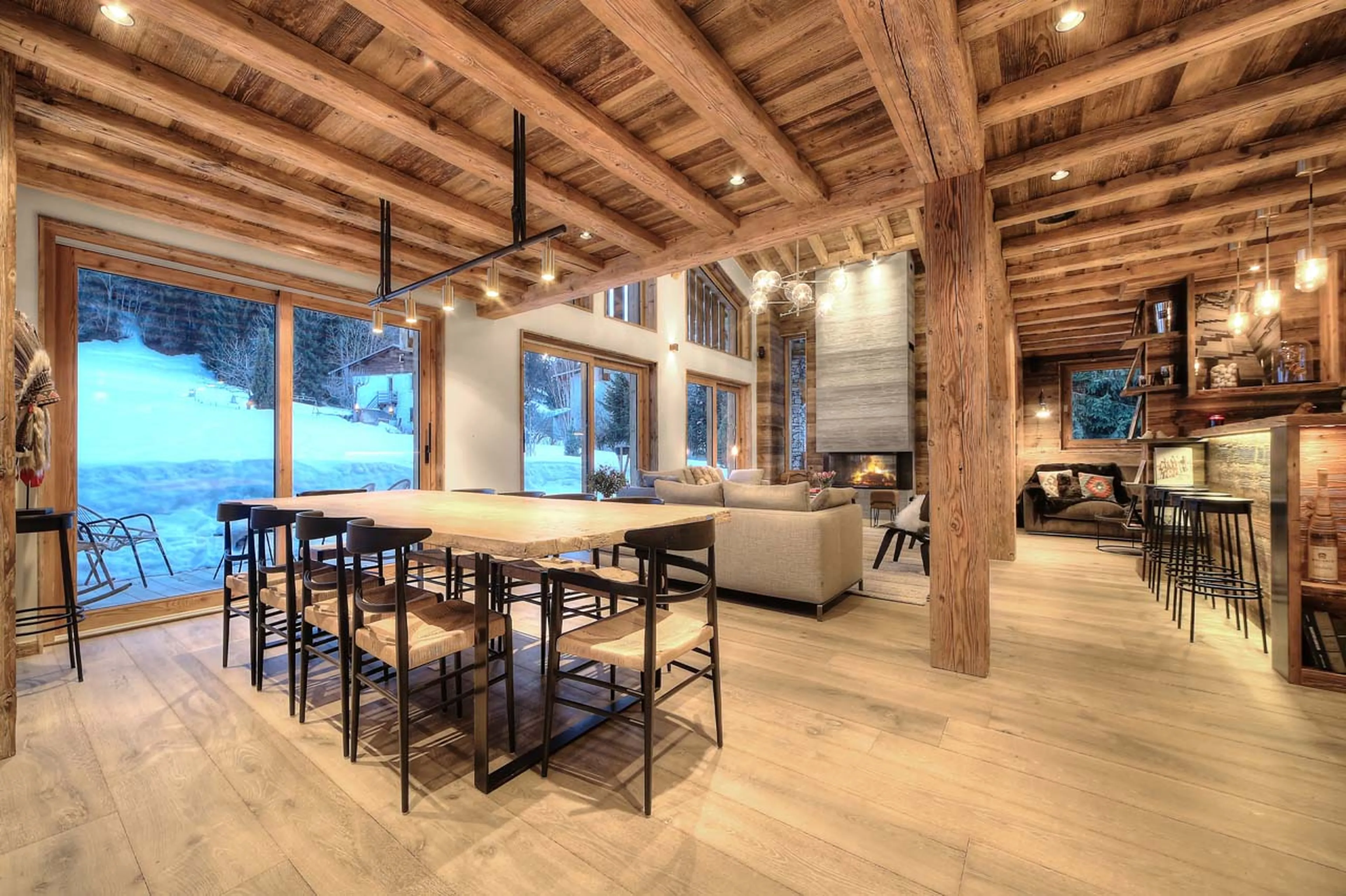 Dining area at Chalet des Renards in Megeve