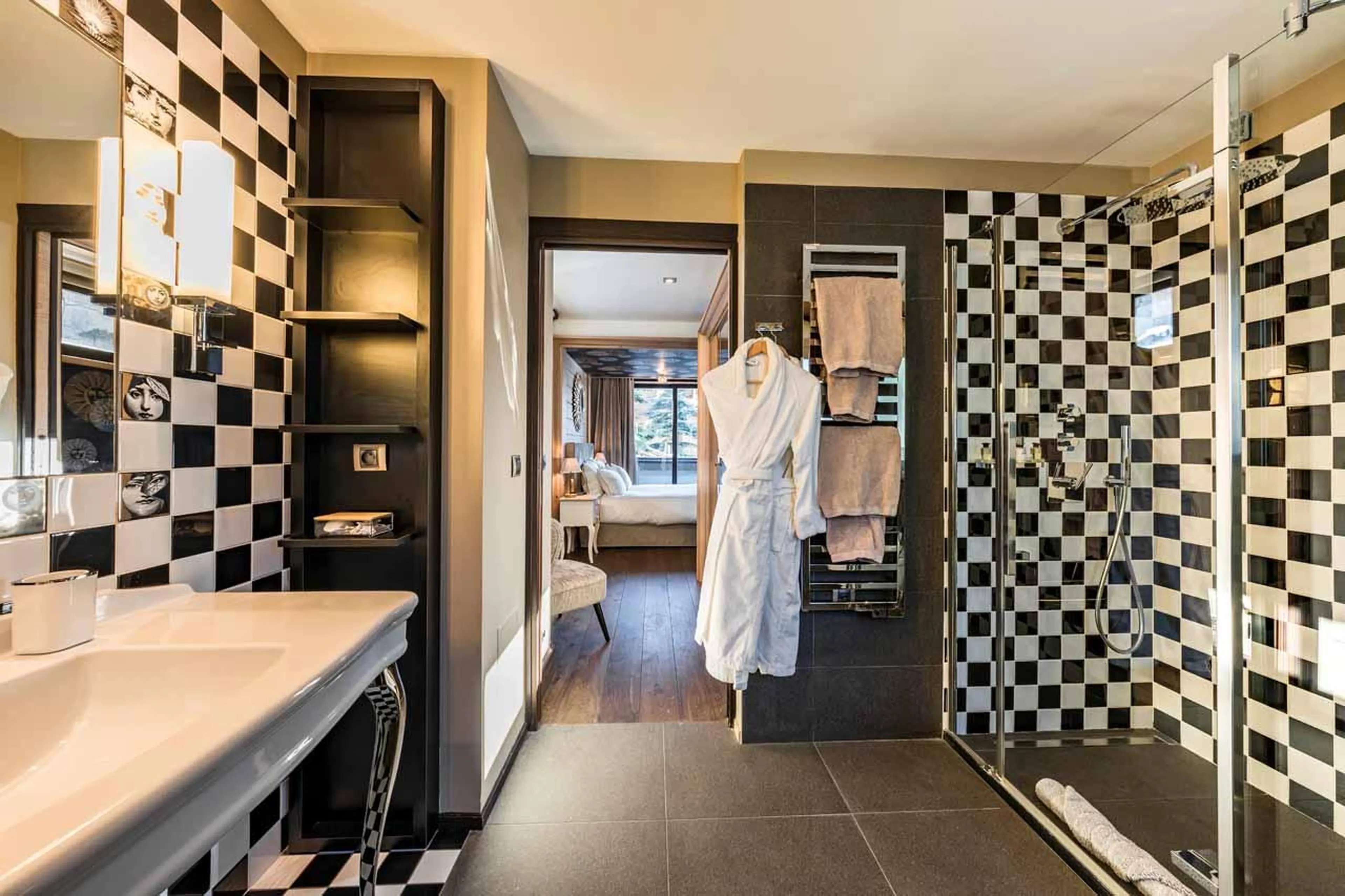 En-suite shower room in Chalet Dolce Vita in Courchevel 1650
