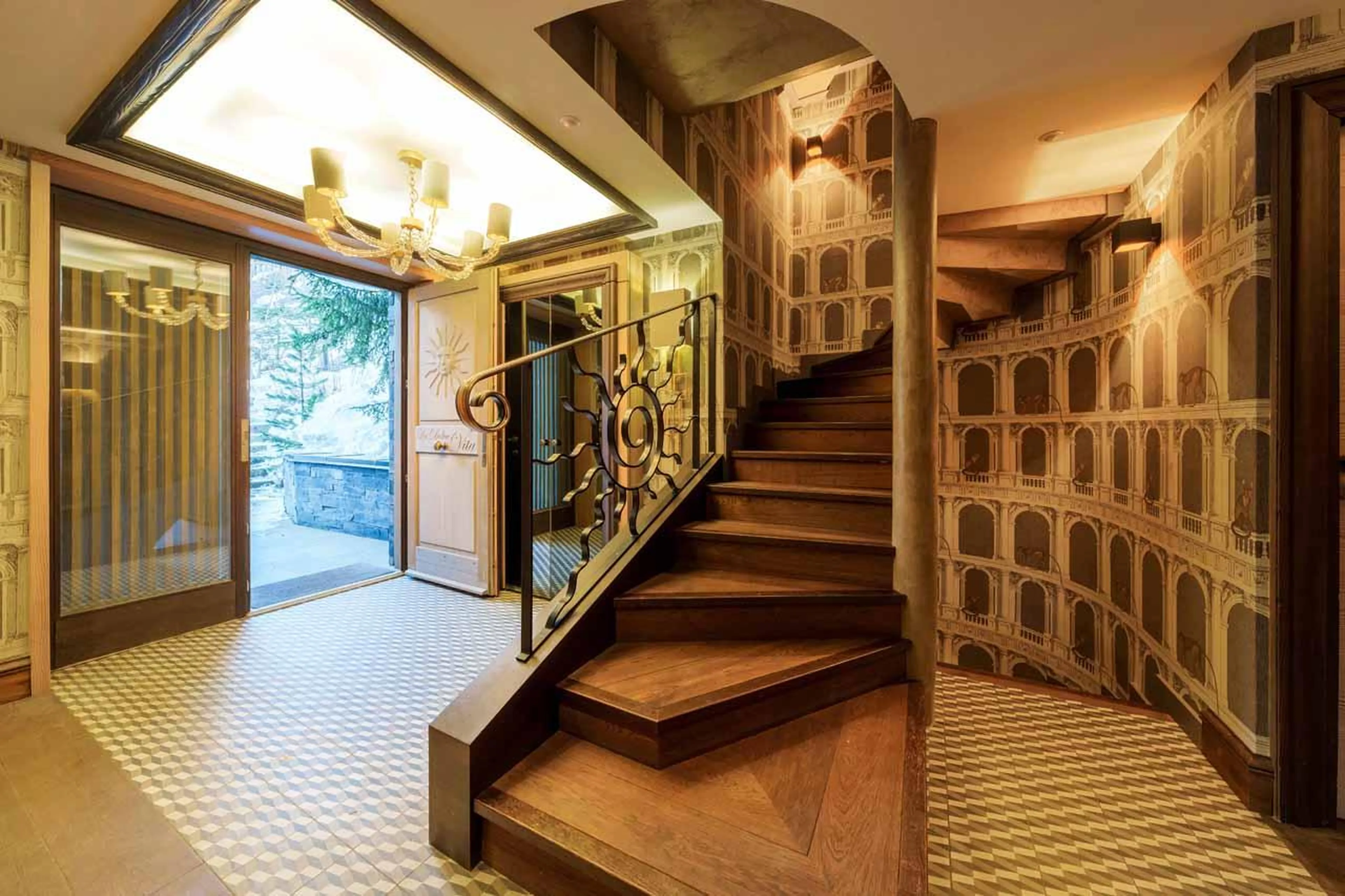 Hallway and staircase at Chalet Dolce Vita in Courchevel 1650