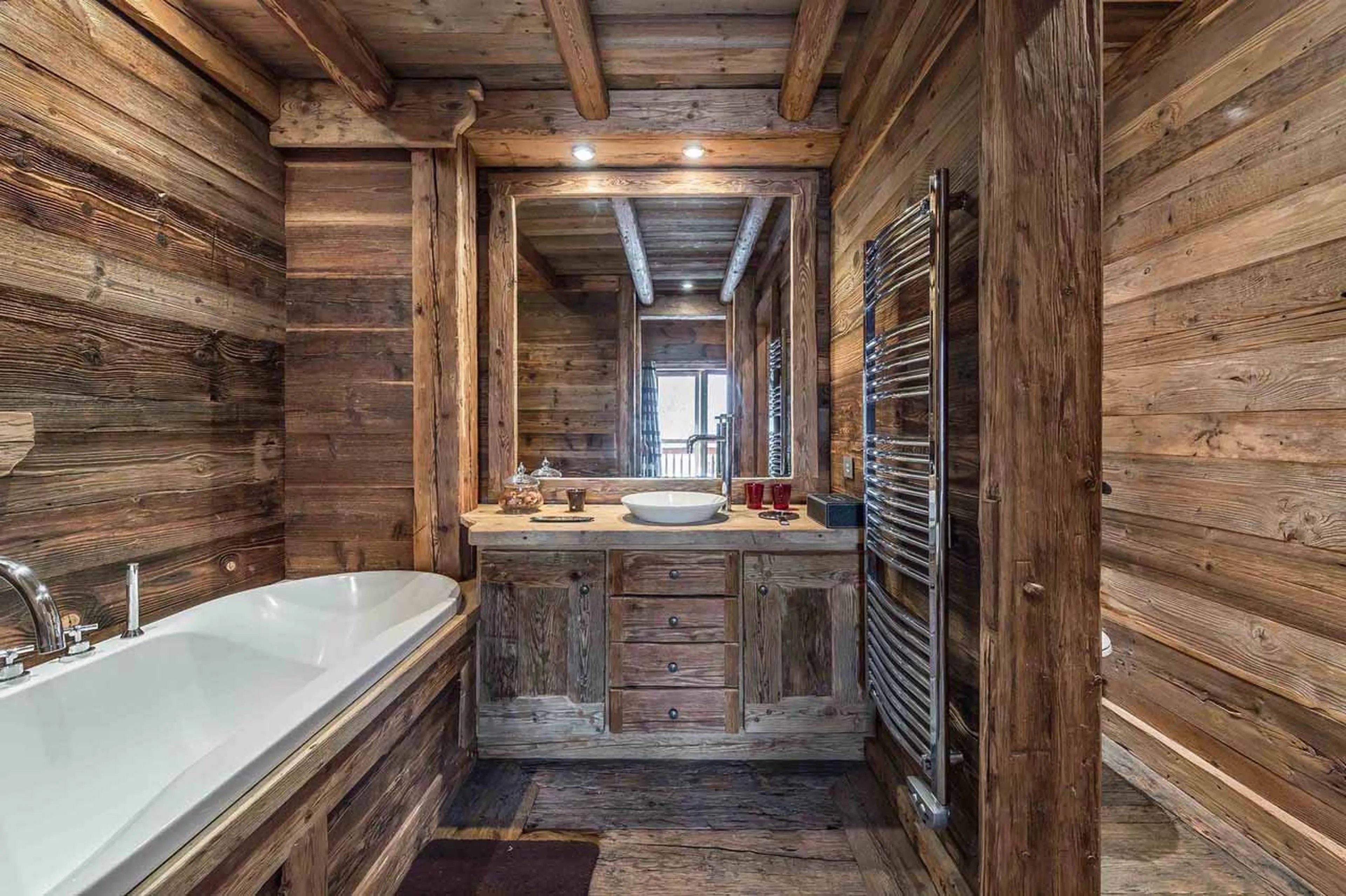 Bathroom two at Chalet Druchka in Meribel
