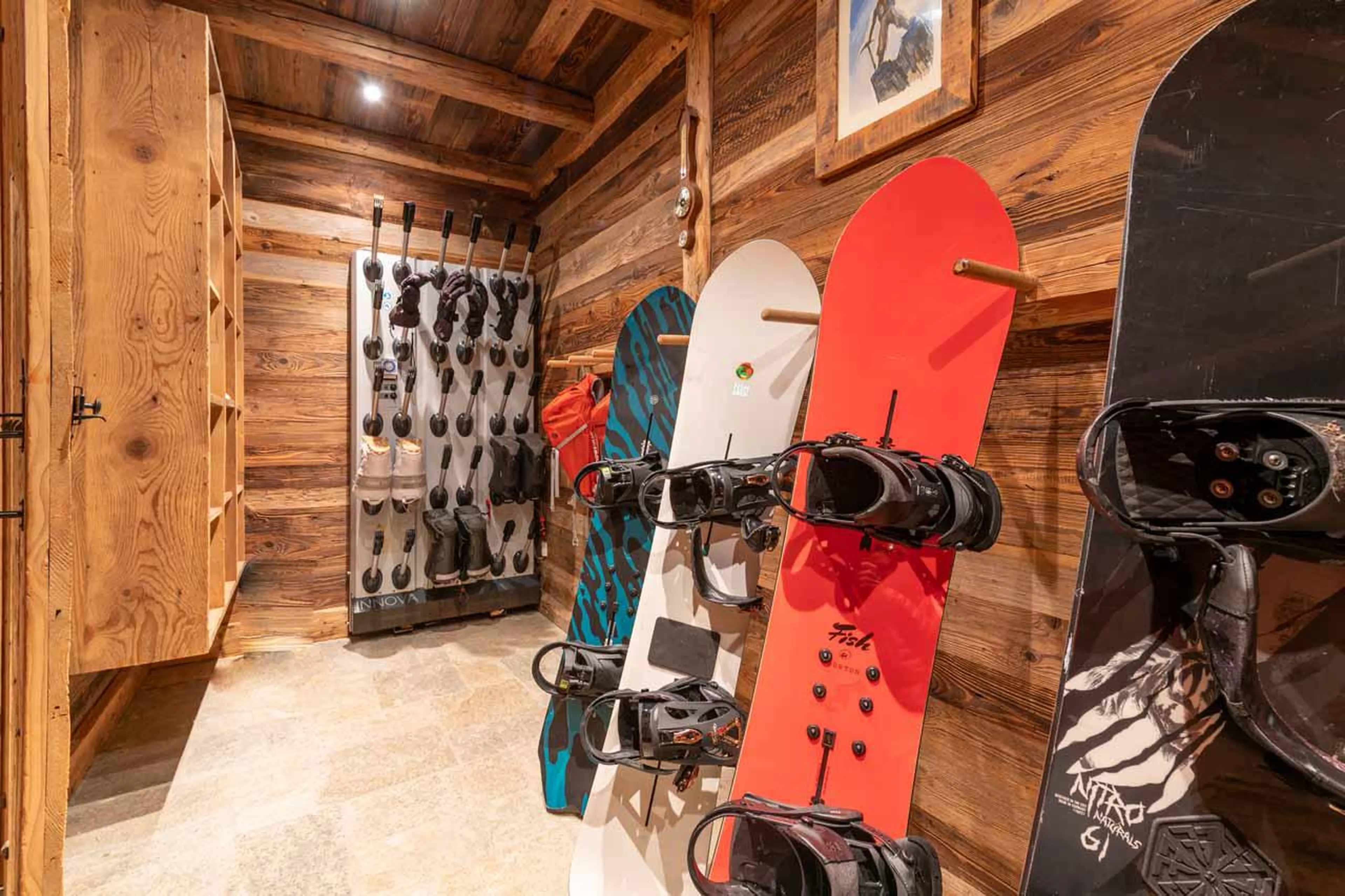 Ski room at Chalet Druchka in Meribel
