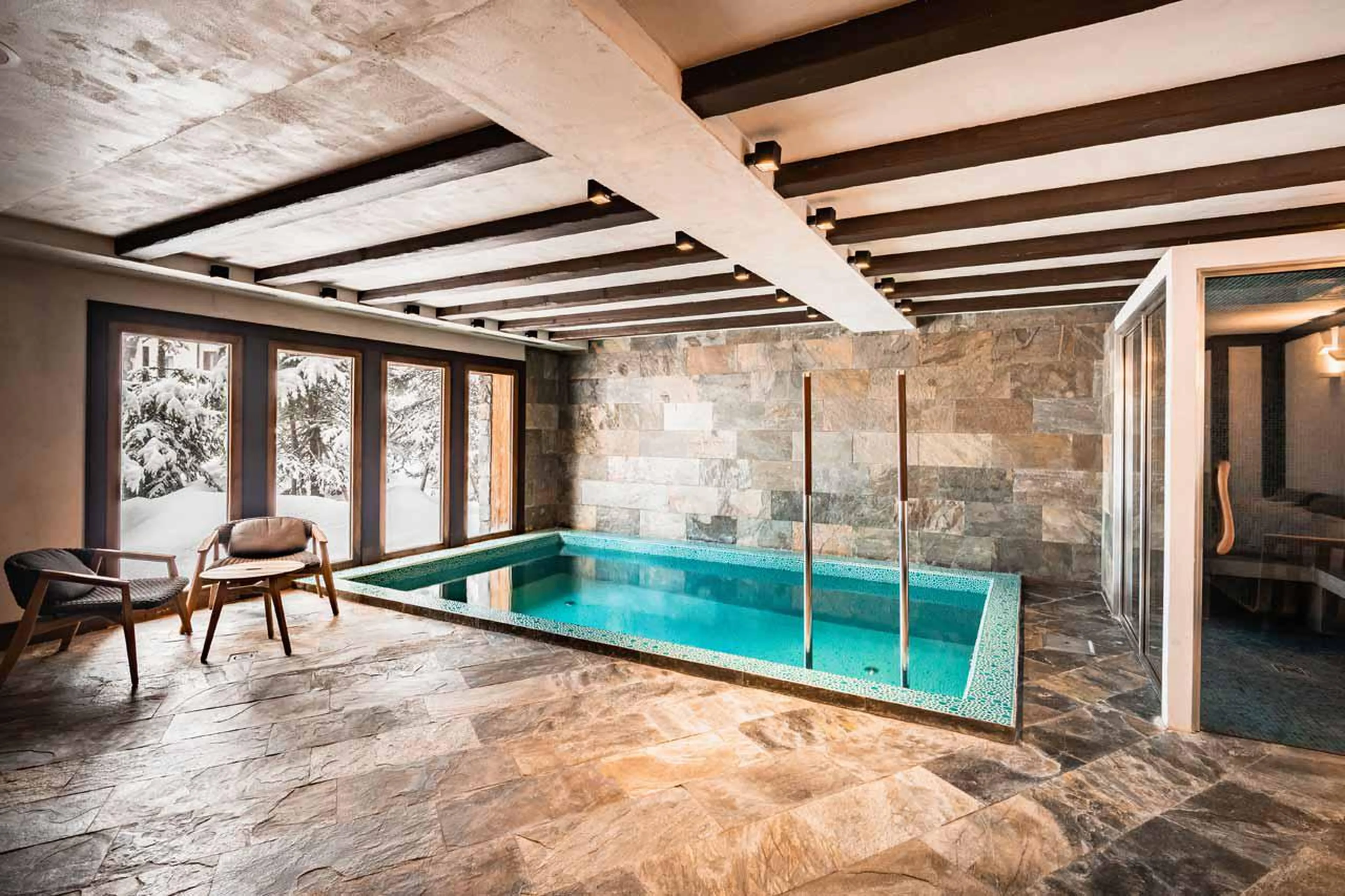 Swimming pool in Chalet Ebene in Val d’ Isere