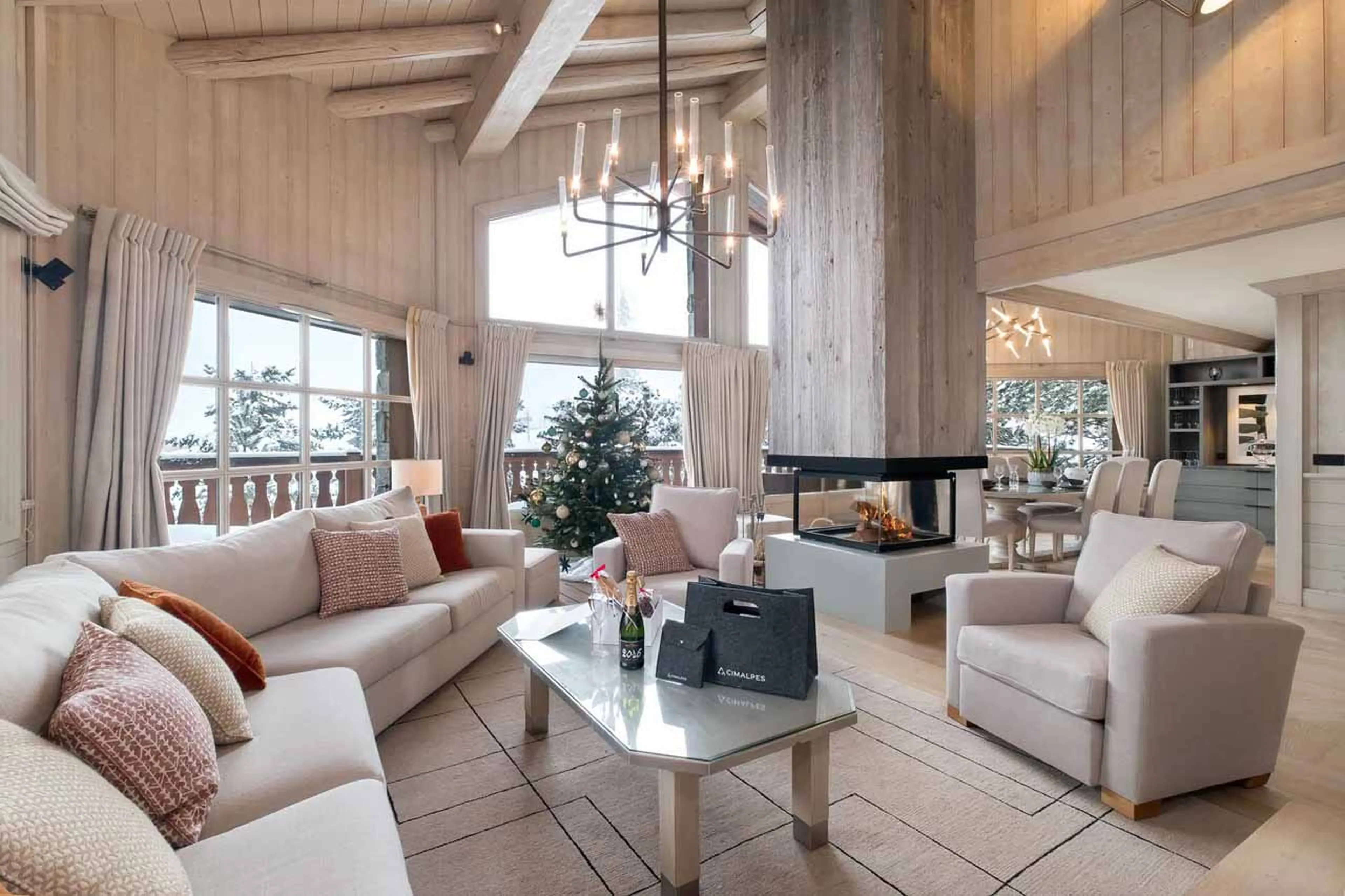Light filled living room of Chalet Edelstone in Courchevel 1850