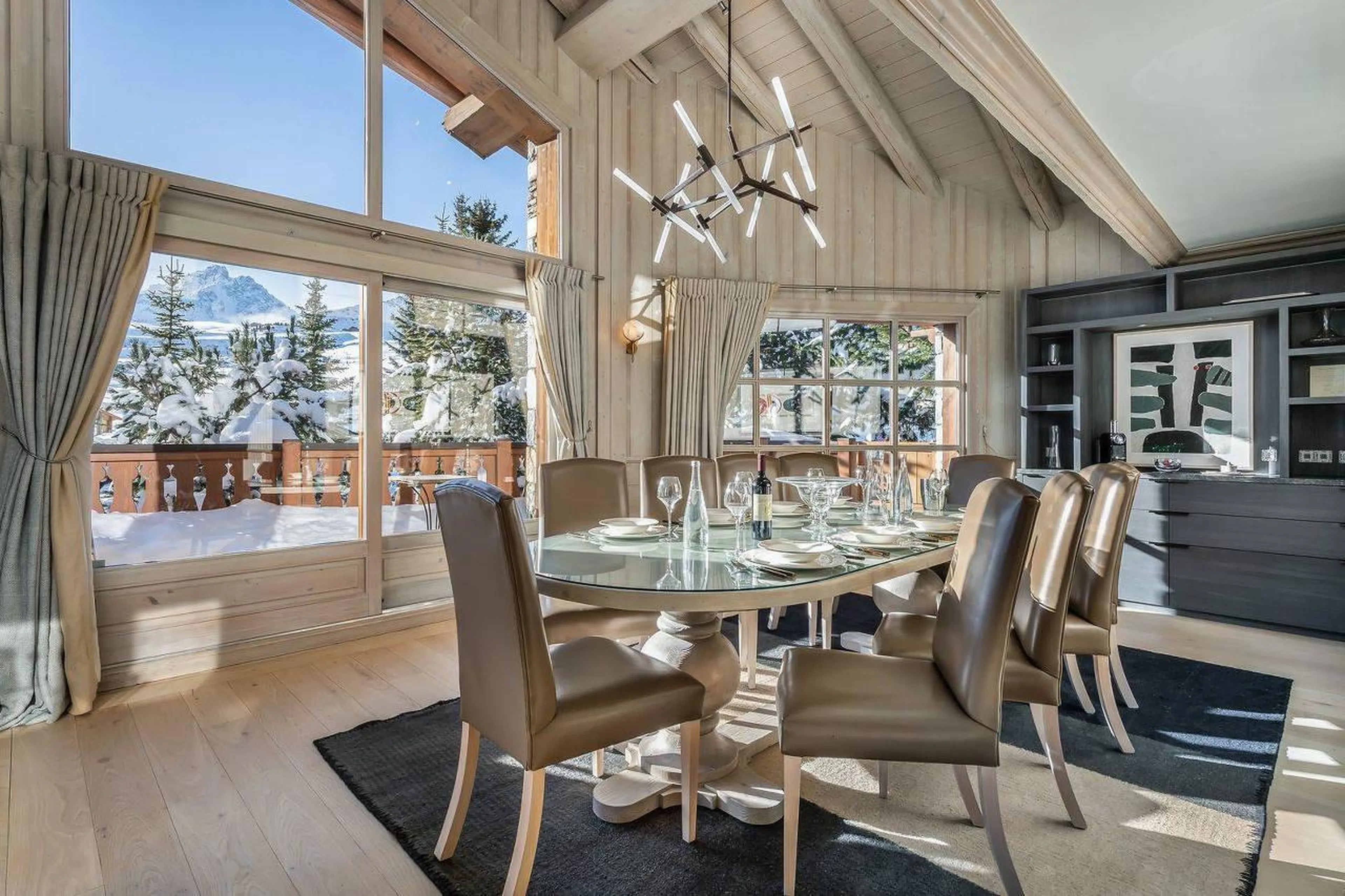 Dining area with balcony access, Chalet Edelstone in Courchevel 1850
