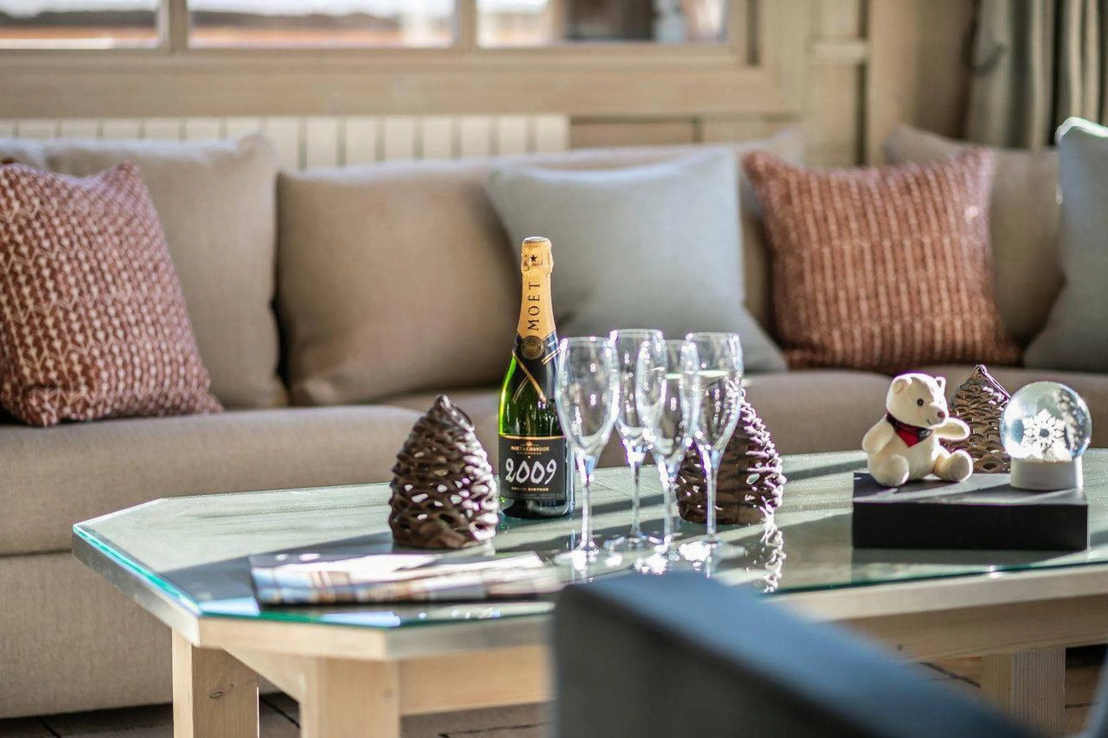 Comfortable seating in living room of Chalet Edelstone, Courchevel 1850