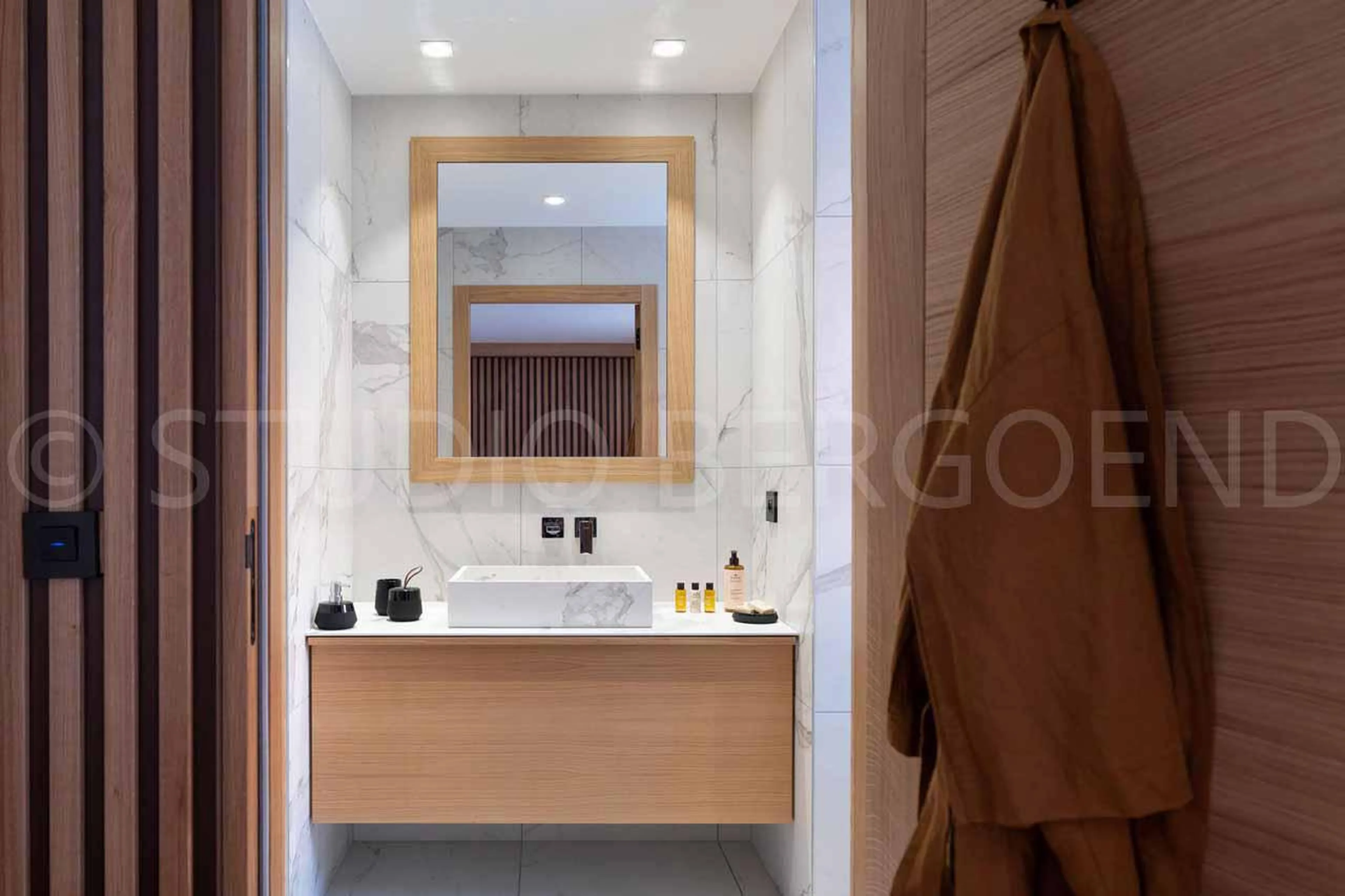 En suite bathroom with walk-in shower at Eden Mille 8 in Les Arcs