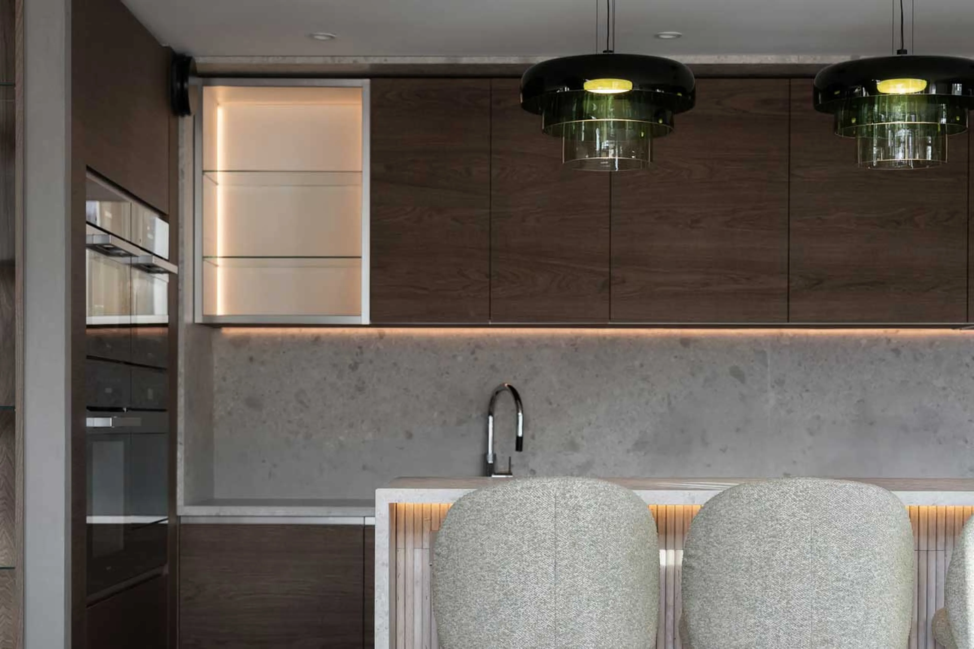Kitchen with high seating at island in Chalet Escapade, St Martin de Belleville