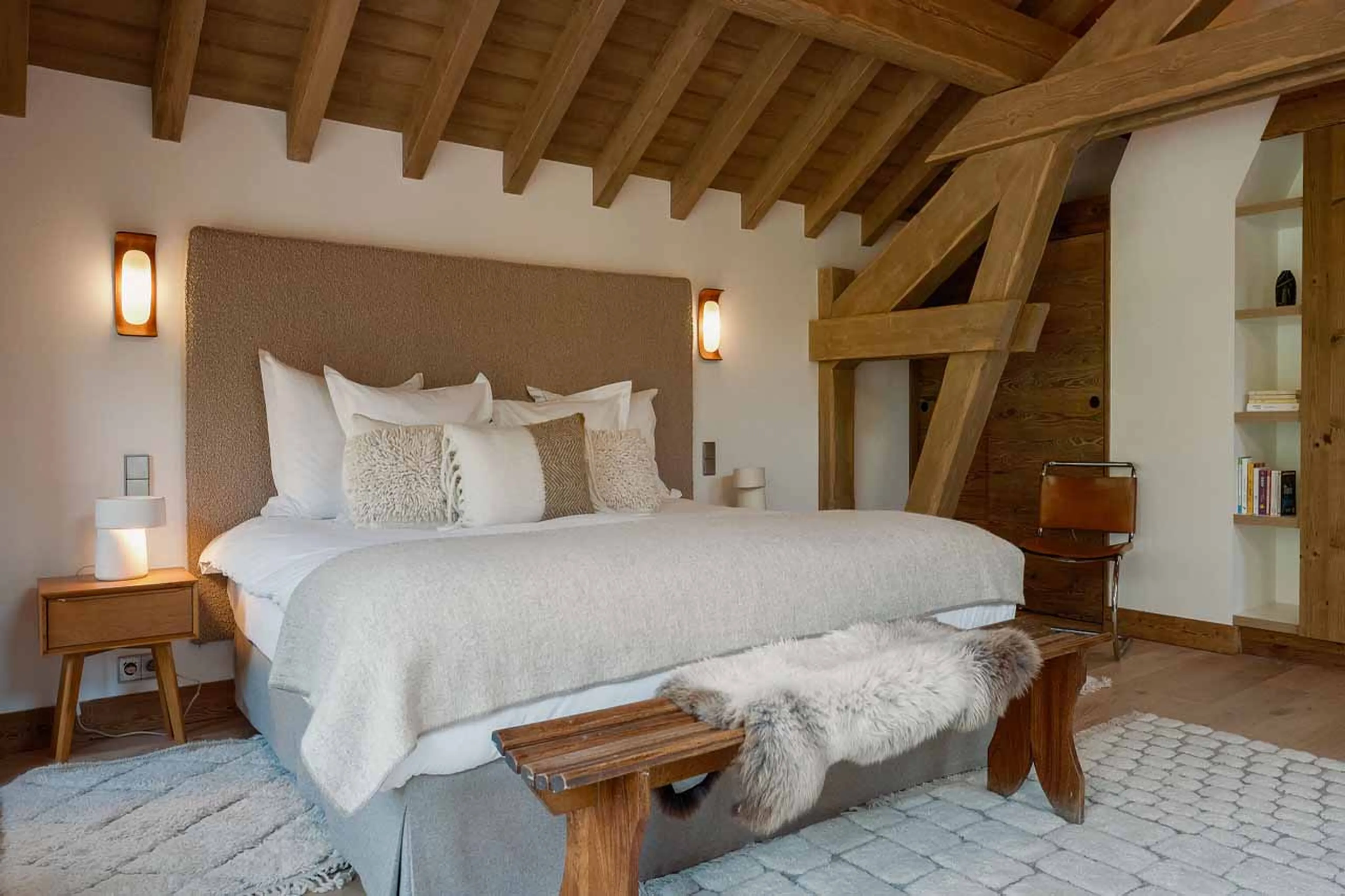 Bedroom 1 at Etoile des Neige in Meribel