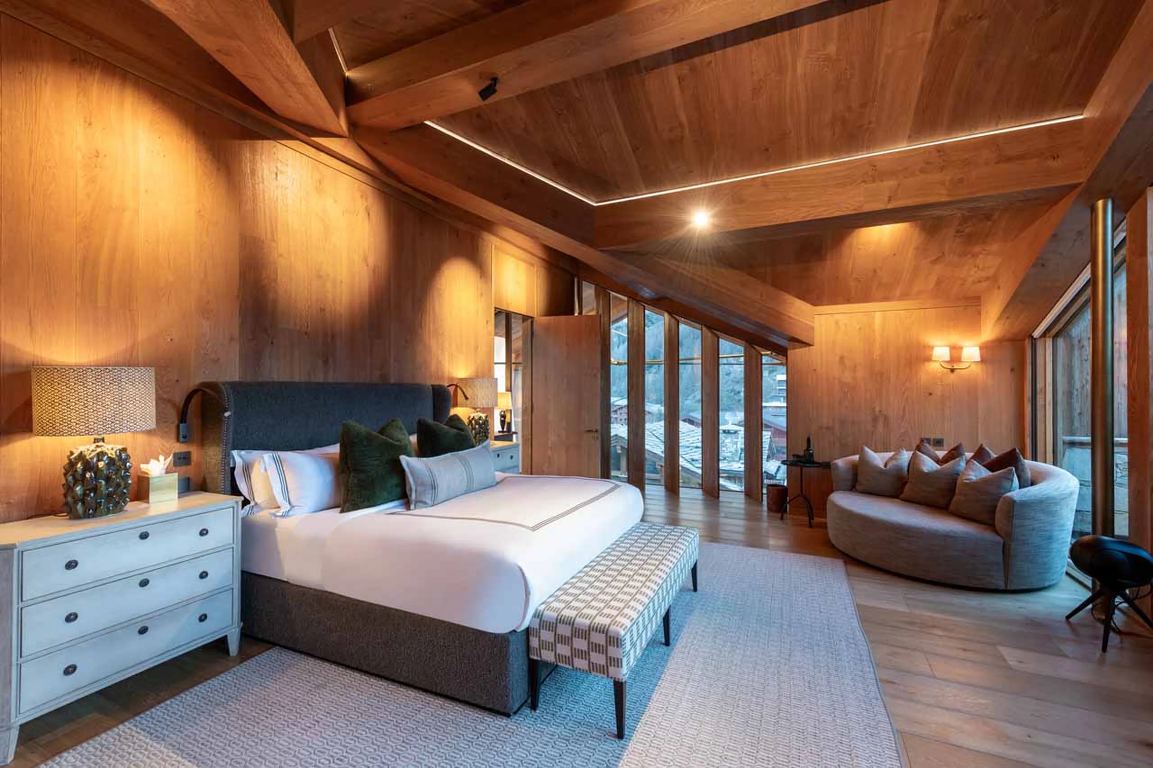 Bedroom one at Chalet Etoile du Nord - East Wing in Val d'Isere