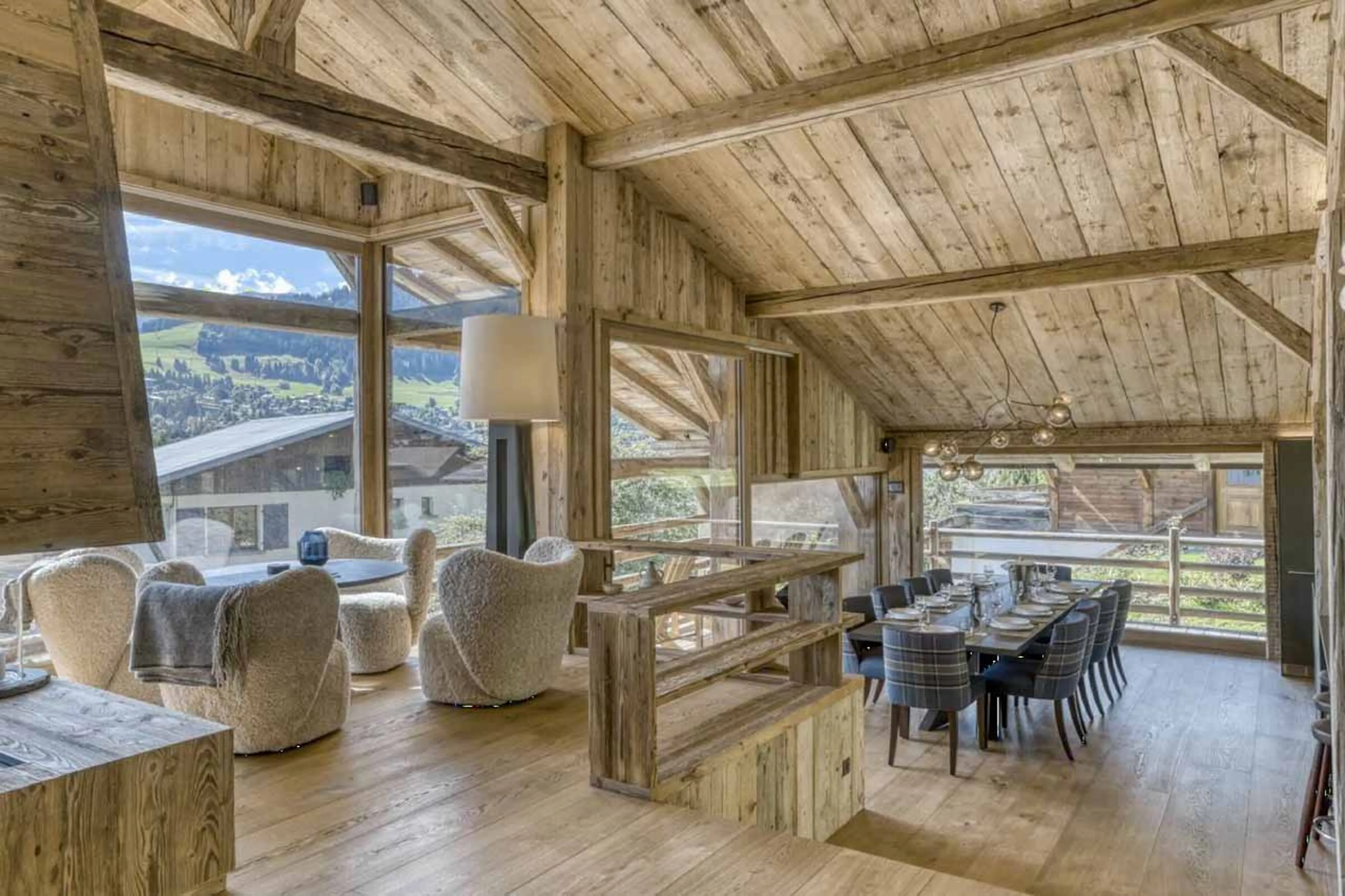 Living area and dining table at Chalet Etoile du Nord in Megeve