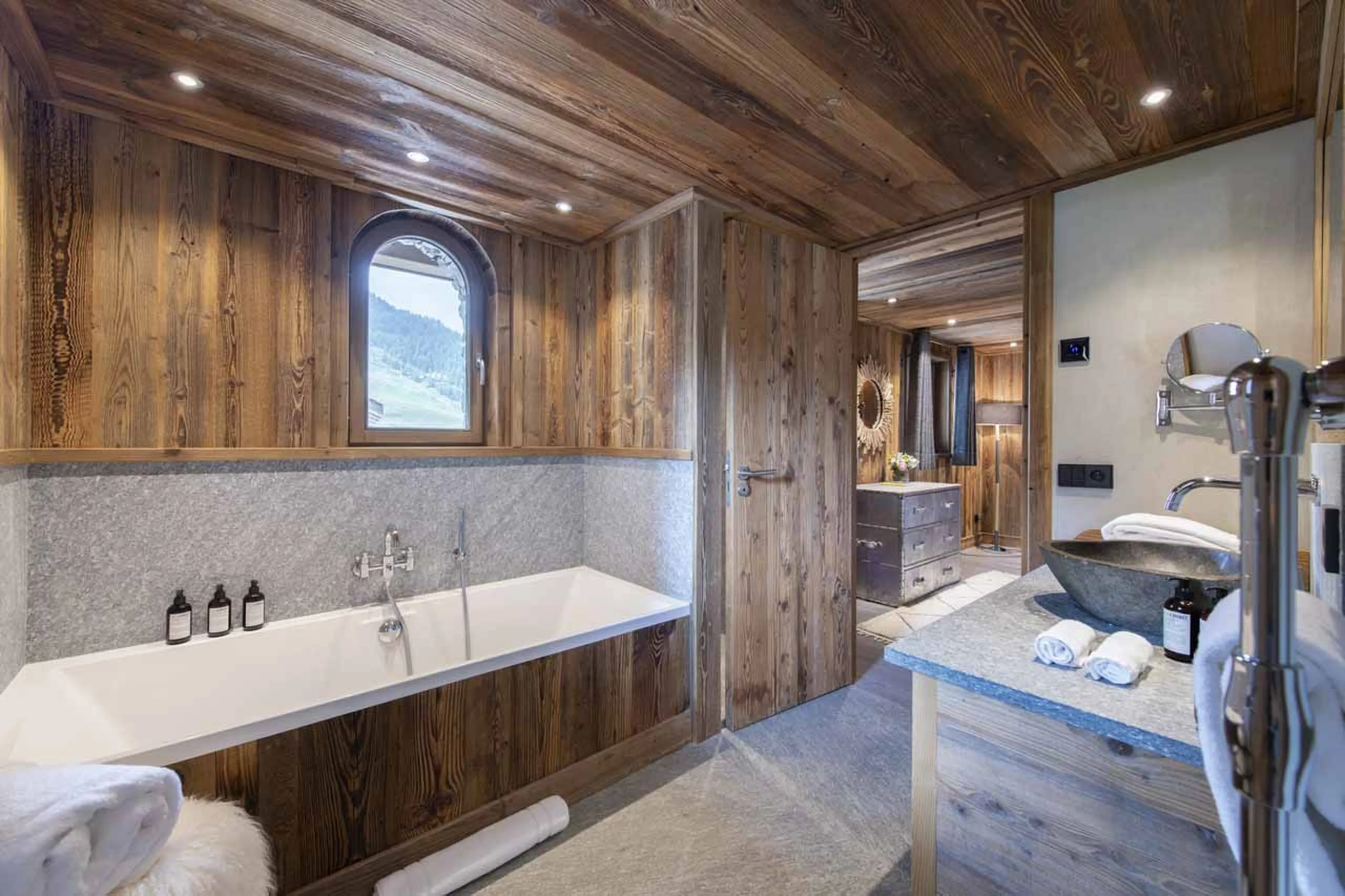 Bathroom one at Chalet Face a Face in Val d'Isere