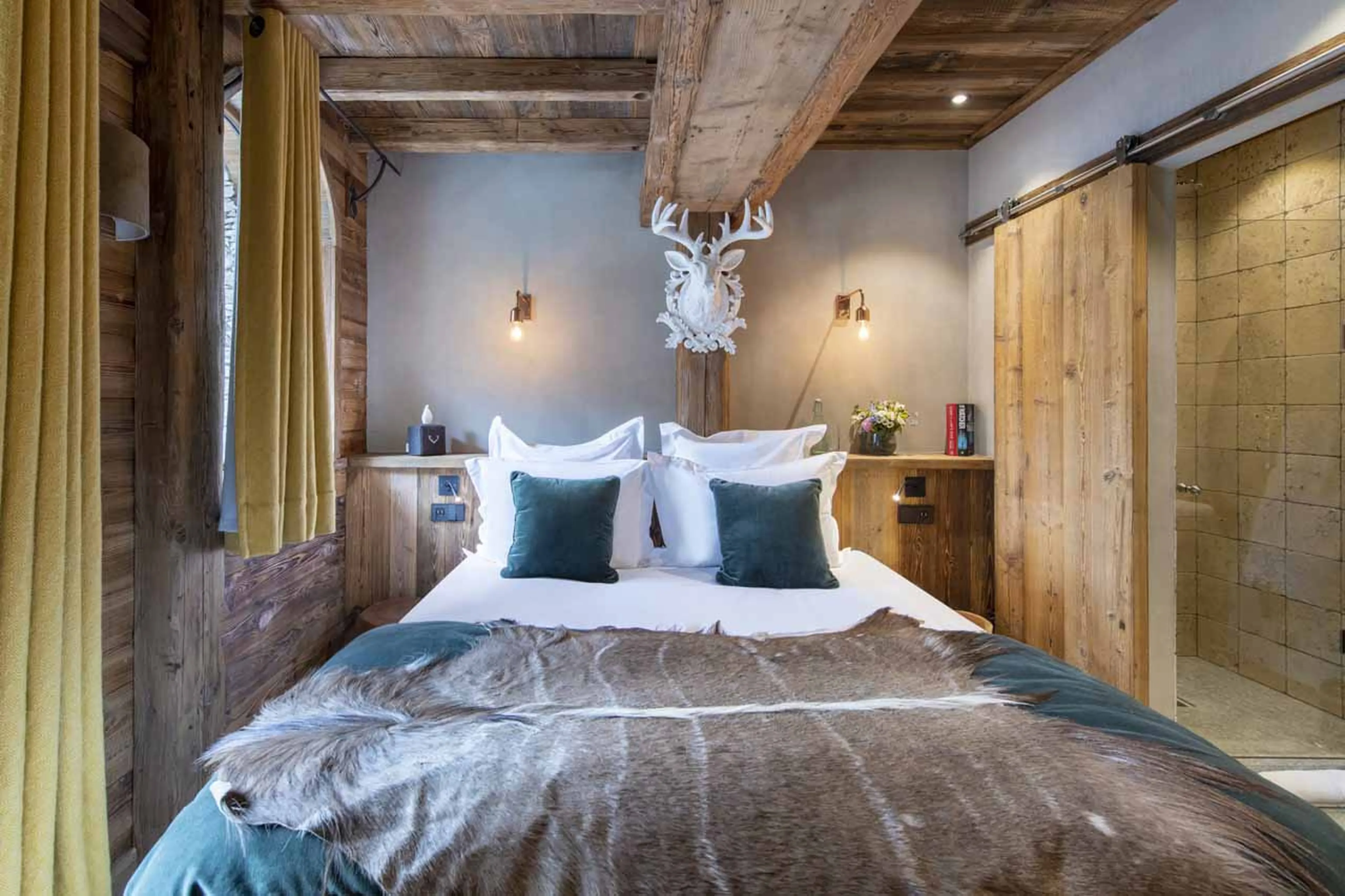 View of shower room at Chalet Face a Face in Val d'Isere