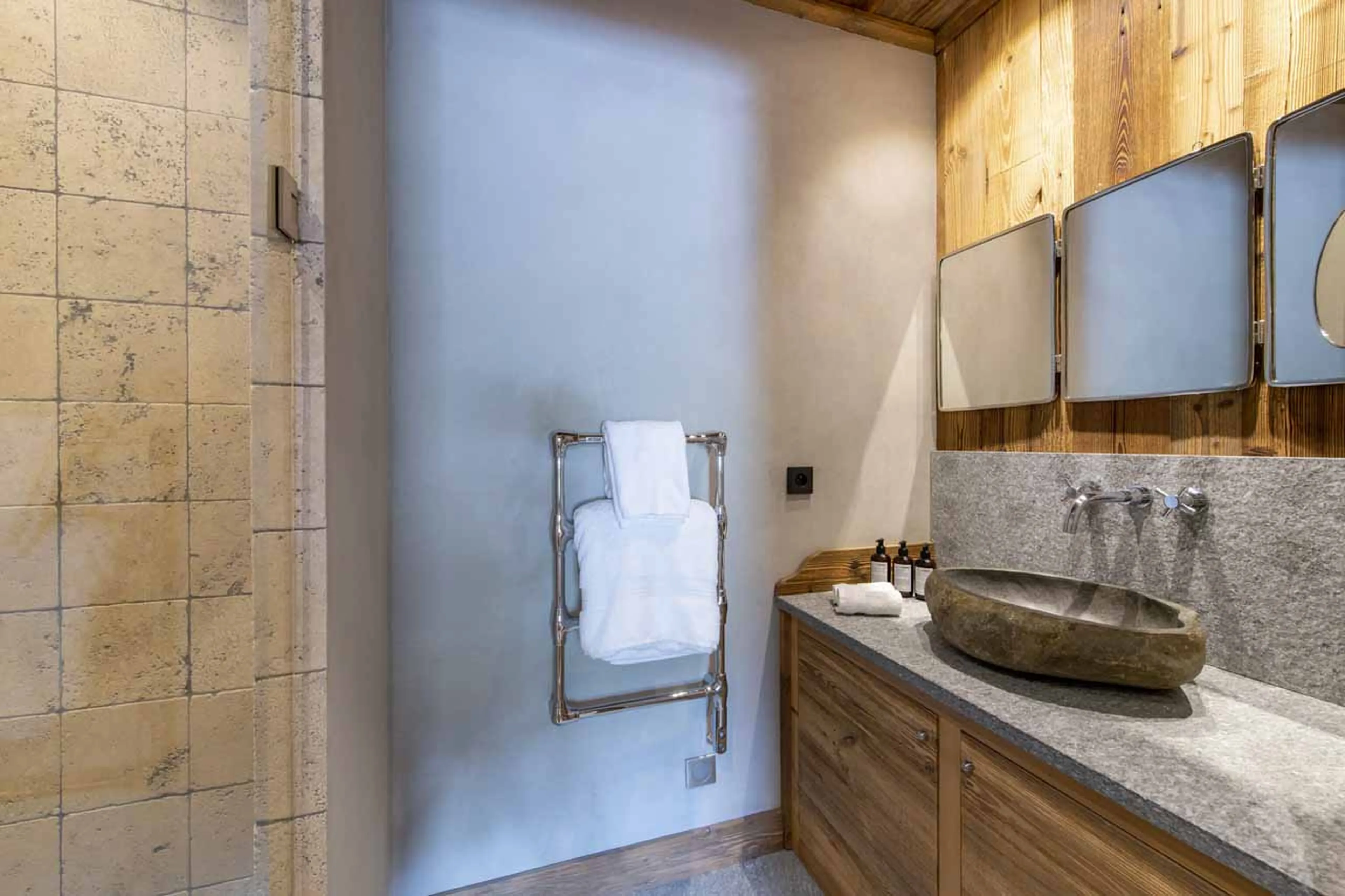 Shower room at Chalet Face a Face in Val d'Isere