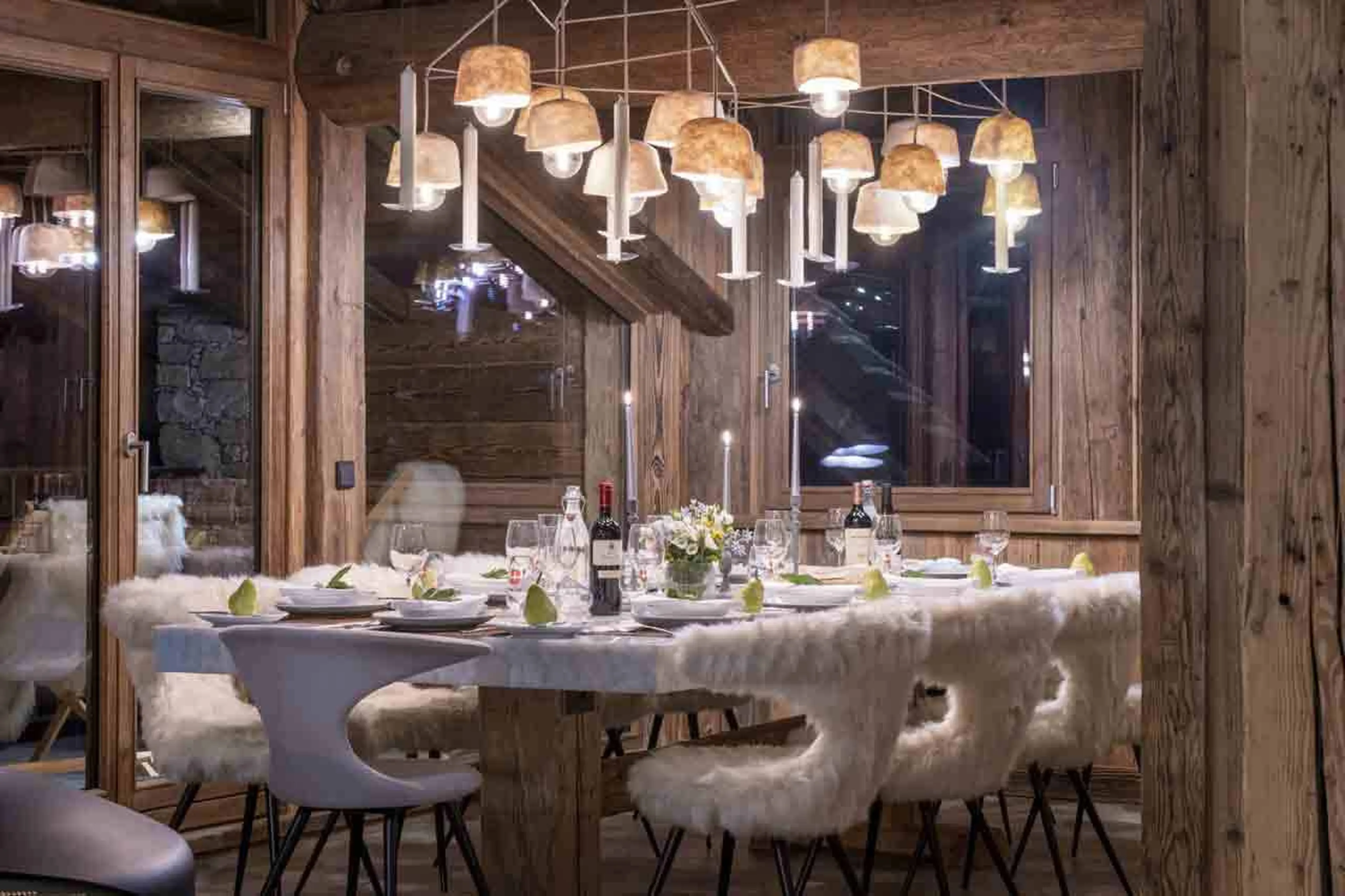 Dining table at Chalet Face a Face in Val d'Isere