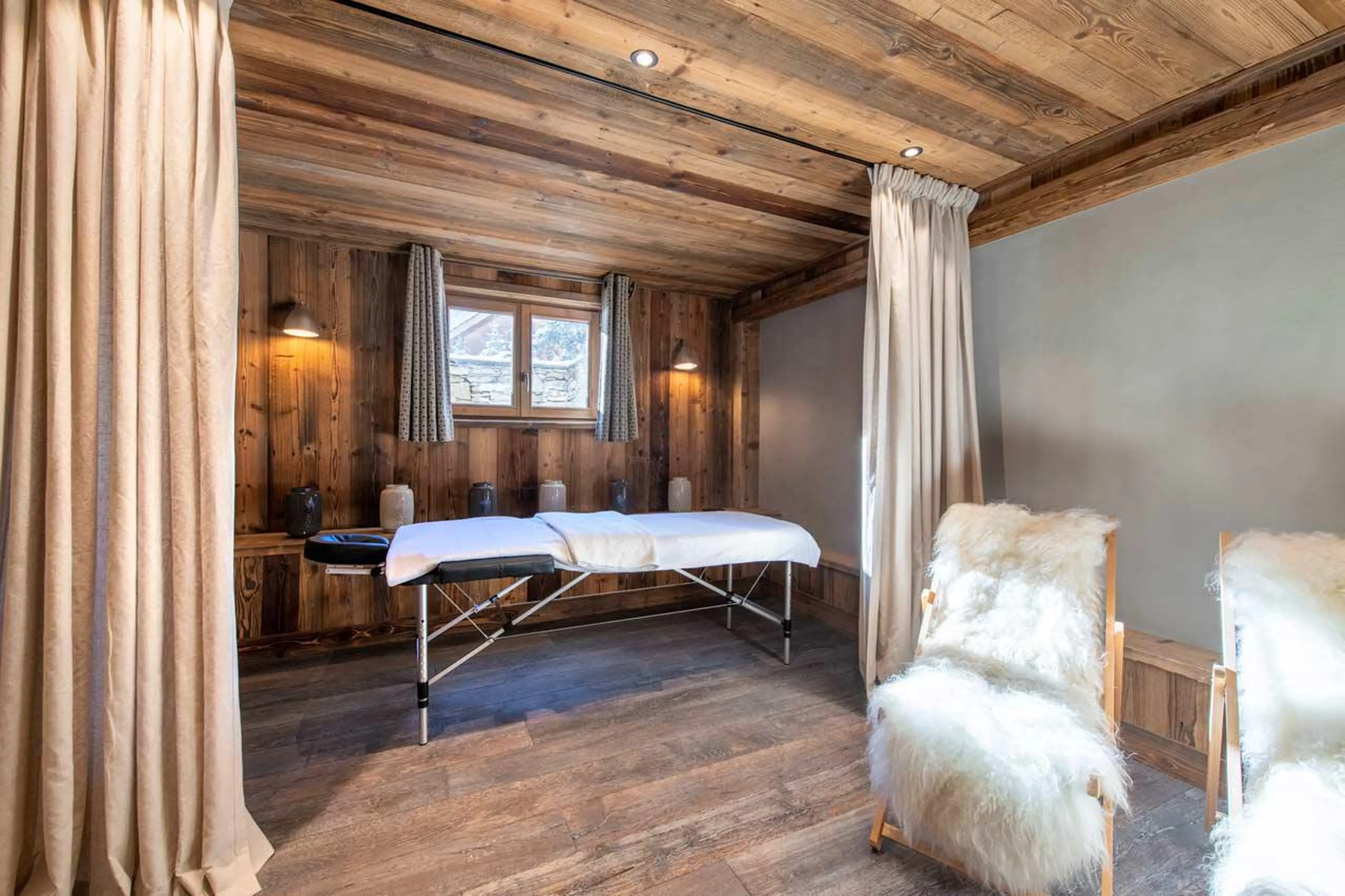 Massage area at Chalet Face a Face in Val d'Isere