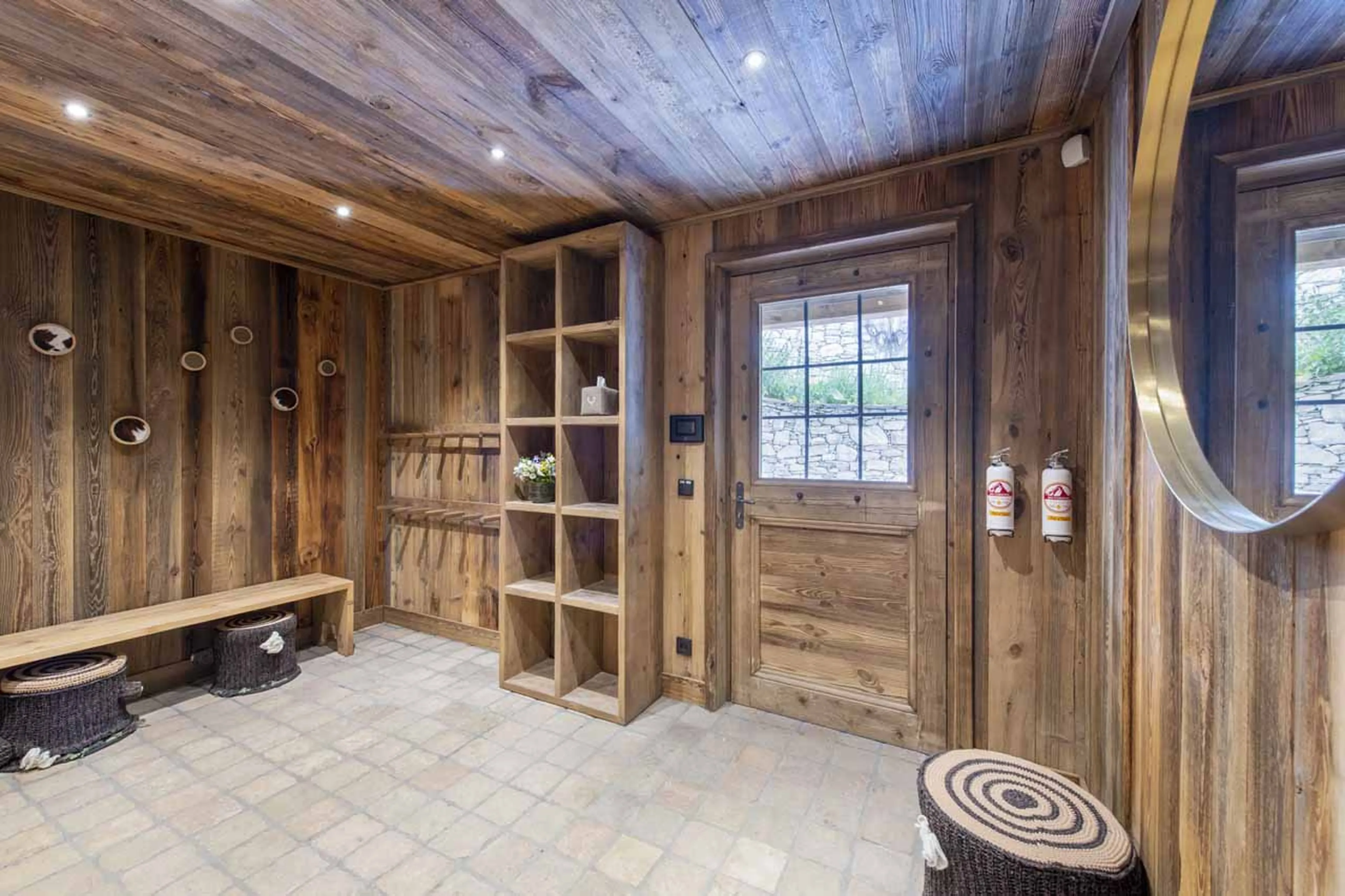 Ski room storage at Chalet Face a Face in Val d'Isere