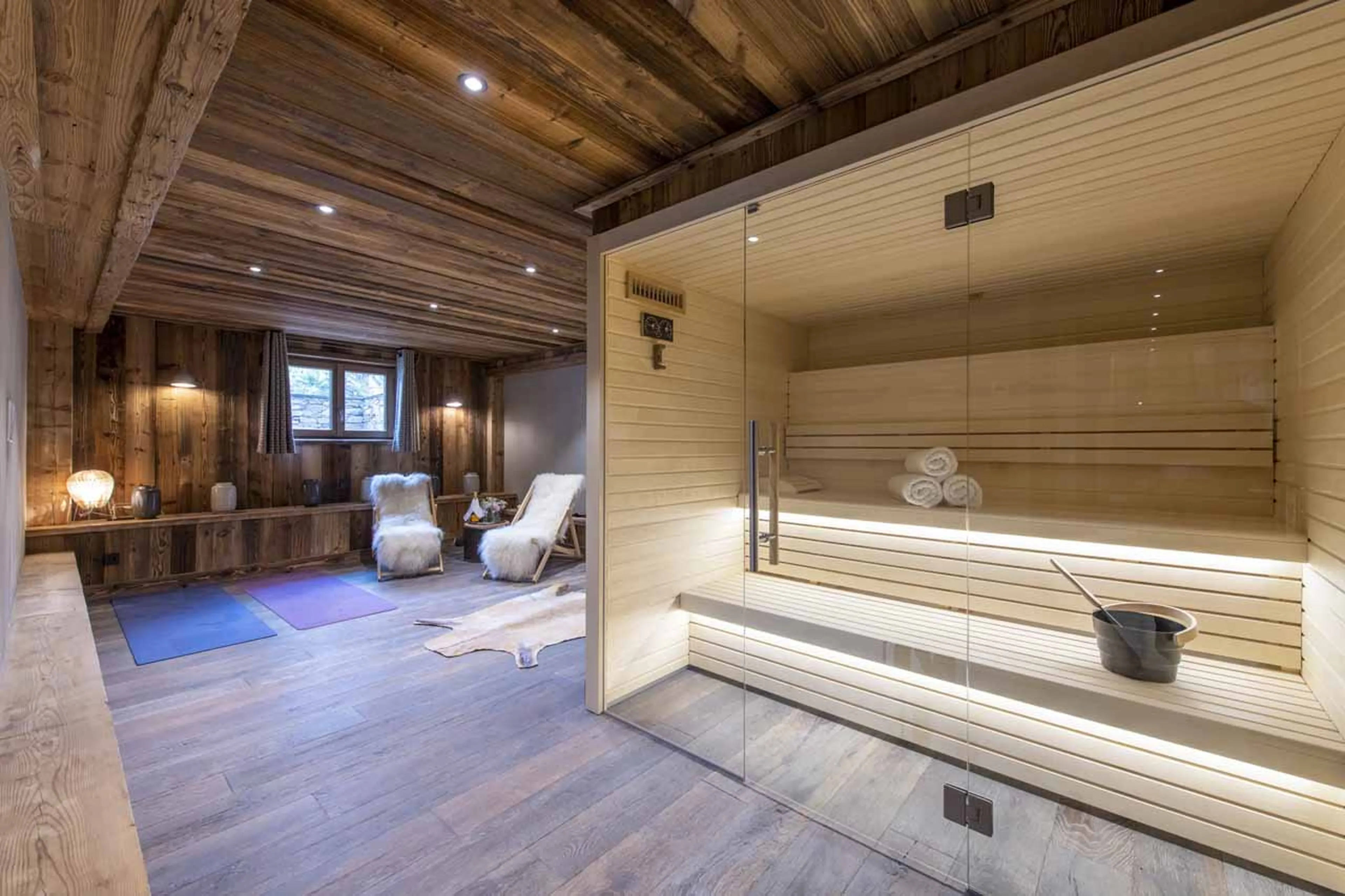 Spa area and sauna at Chalet Face a Face in Val d'Isere