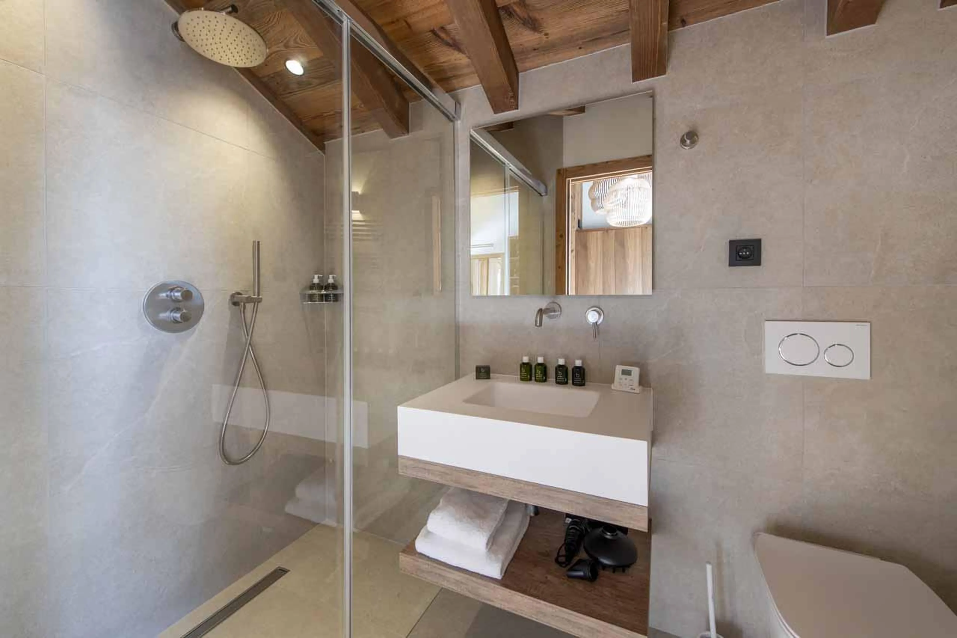 En-suite shower room in Chalet Fika, Les Gets