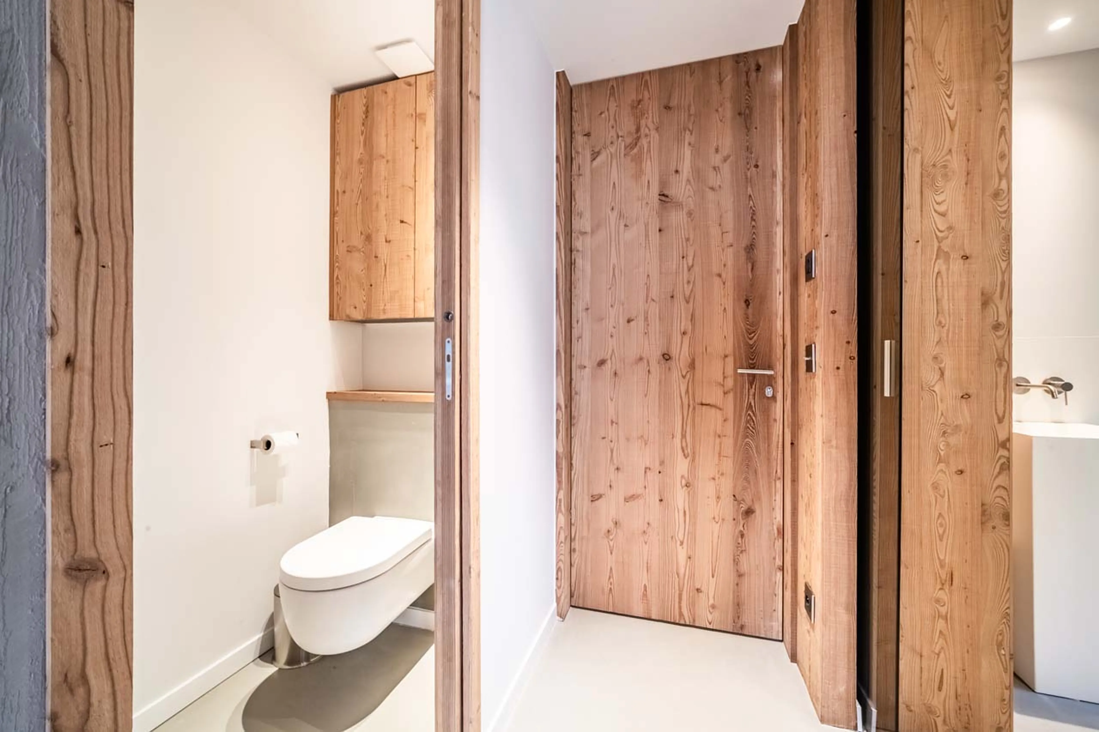Separate WC at Chalet Foxden in Chamonix