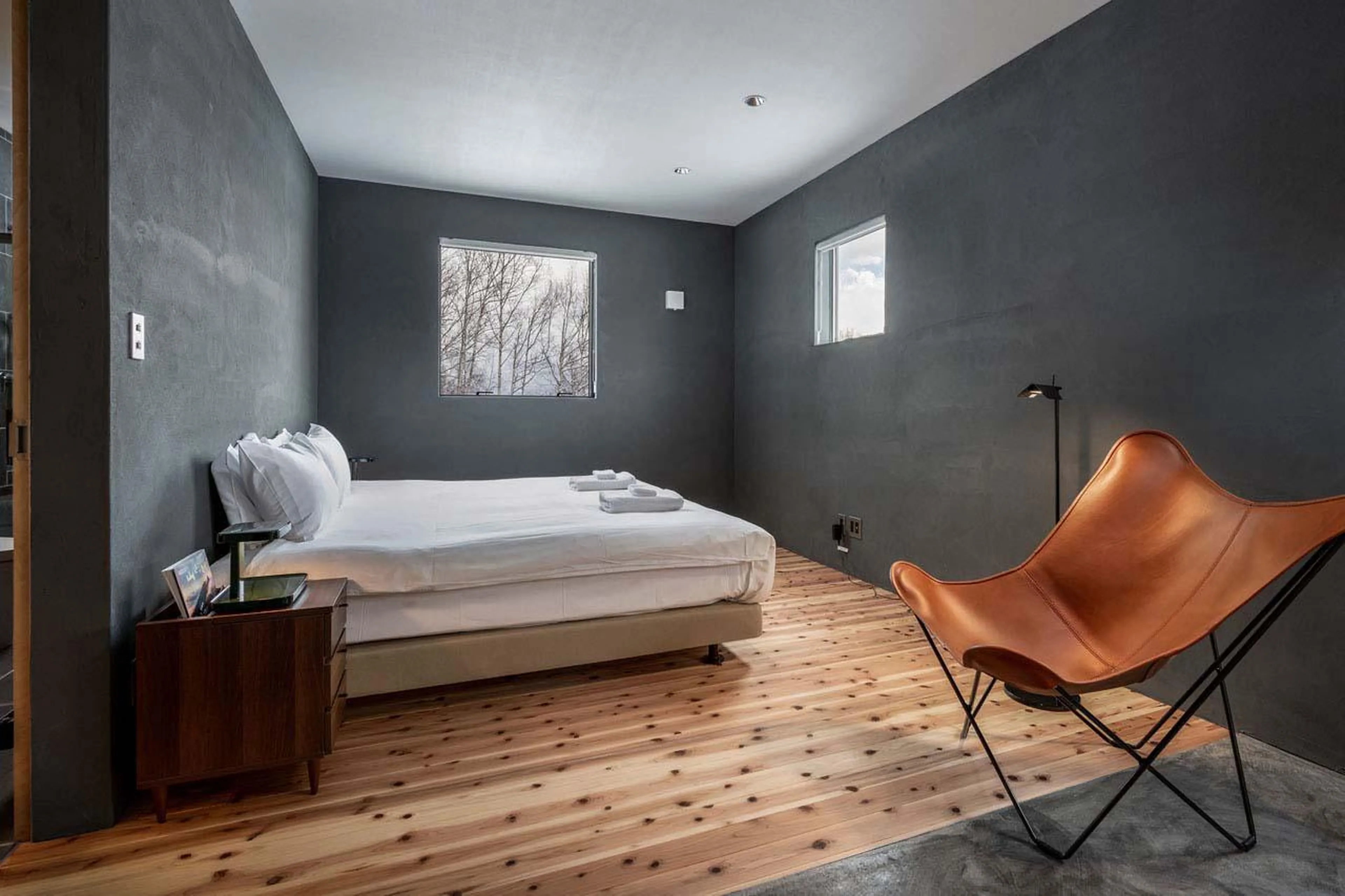 Double/twin bedroom at Chalet Foxwood B in Niseko