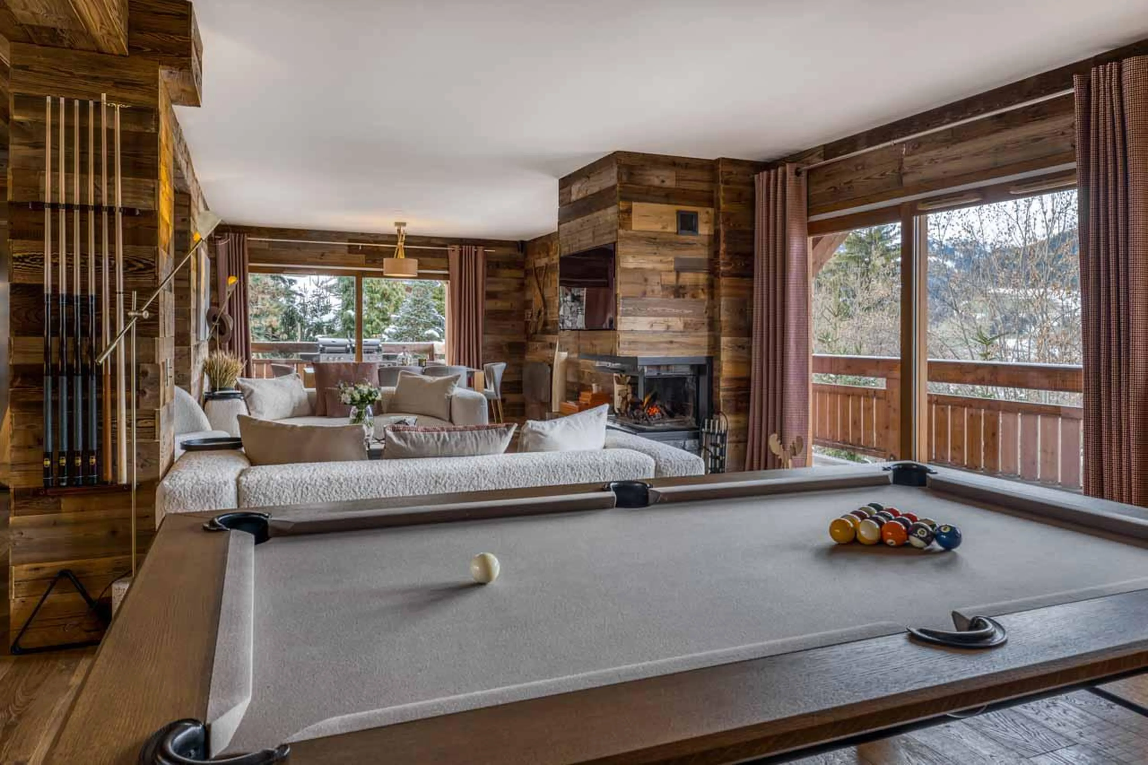 Pool table in living area at Chalet Gaia in Megeve