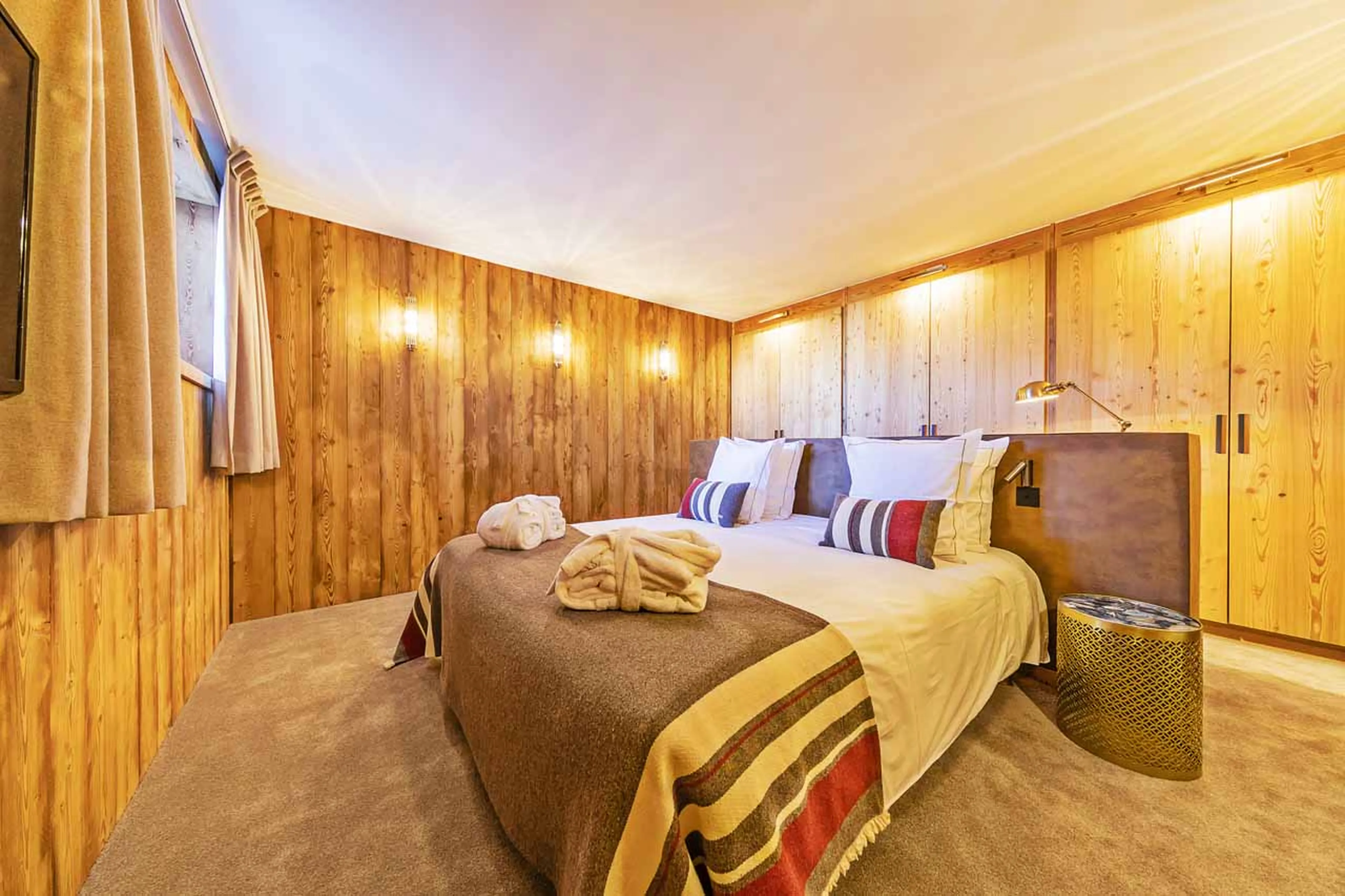 Bedroom one at Chalet Golden Jubilee in Val Thorens