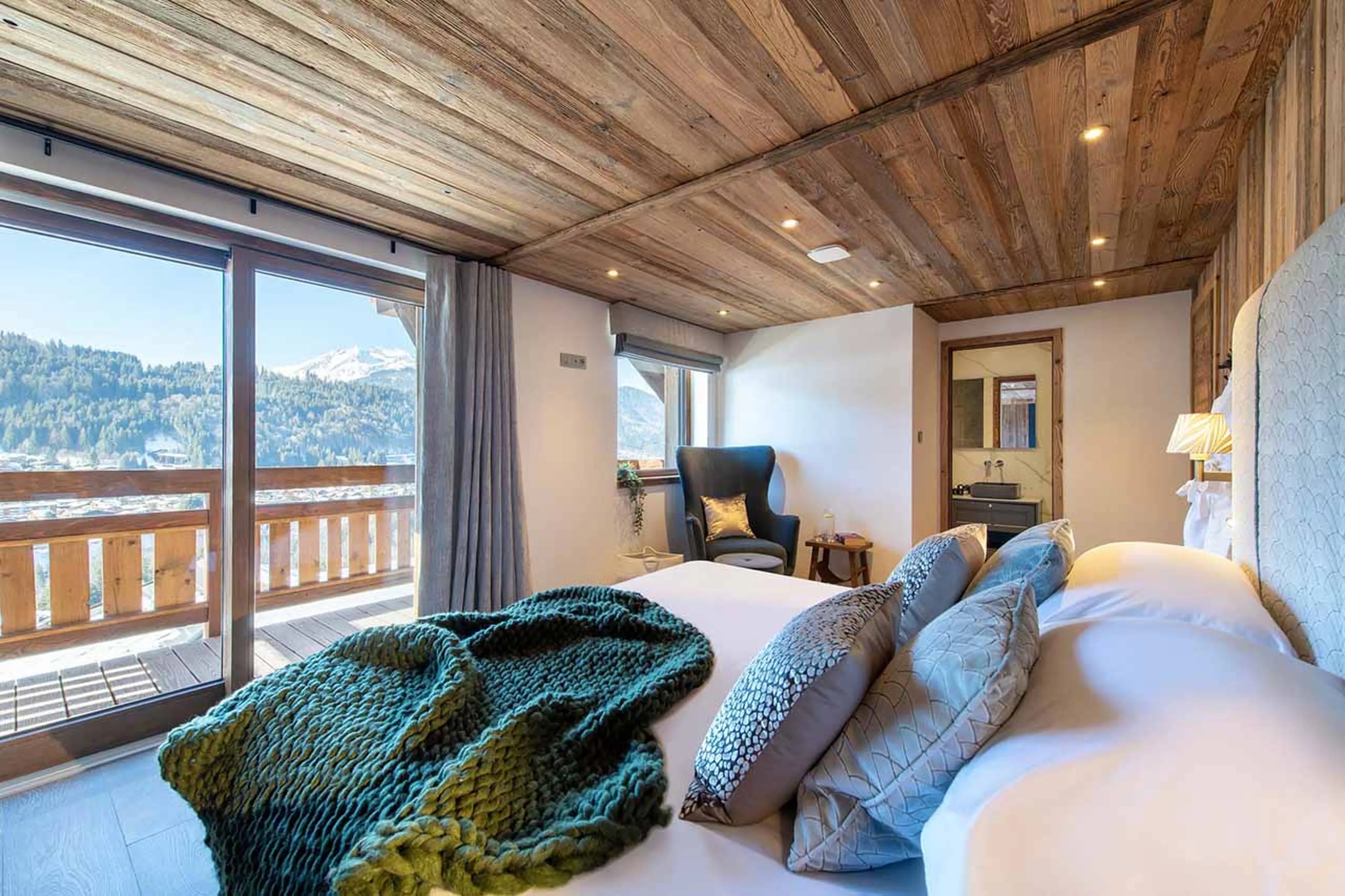 Bedroom three at Chalet Goldilocks in Morzine