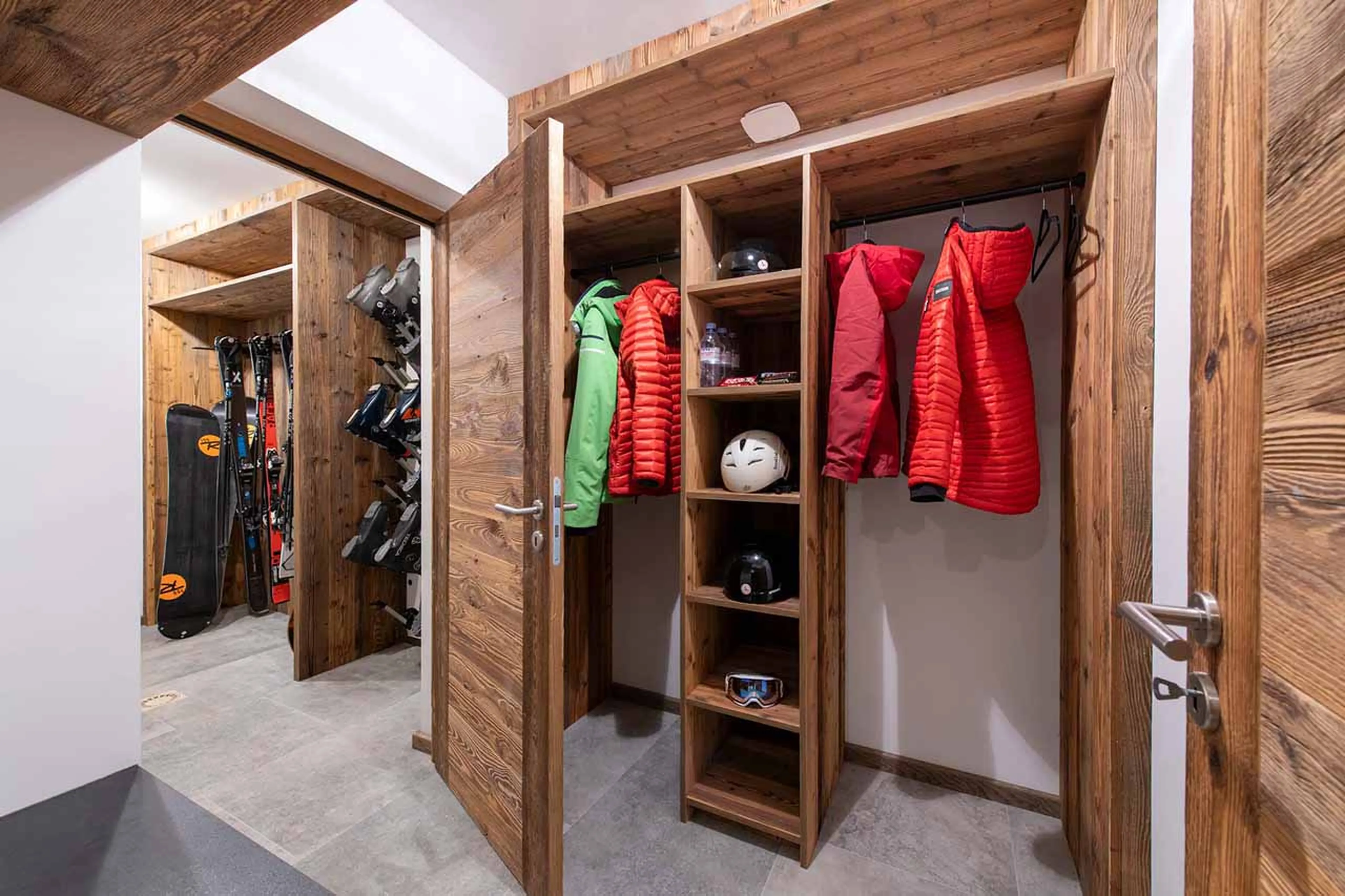 Ski room at Chalet Goldilocks in Morzine