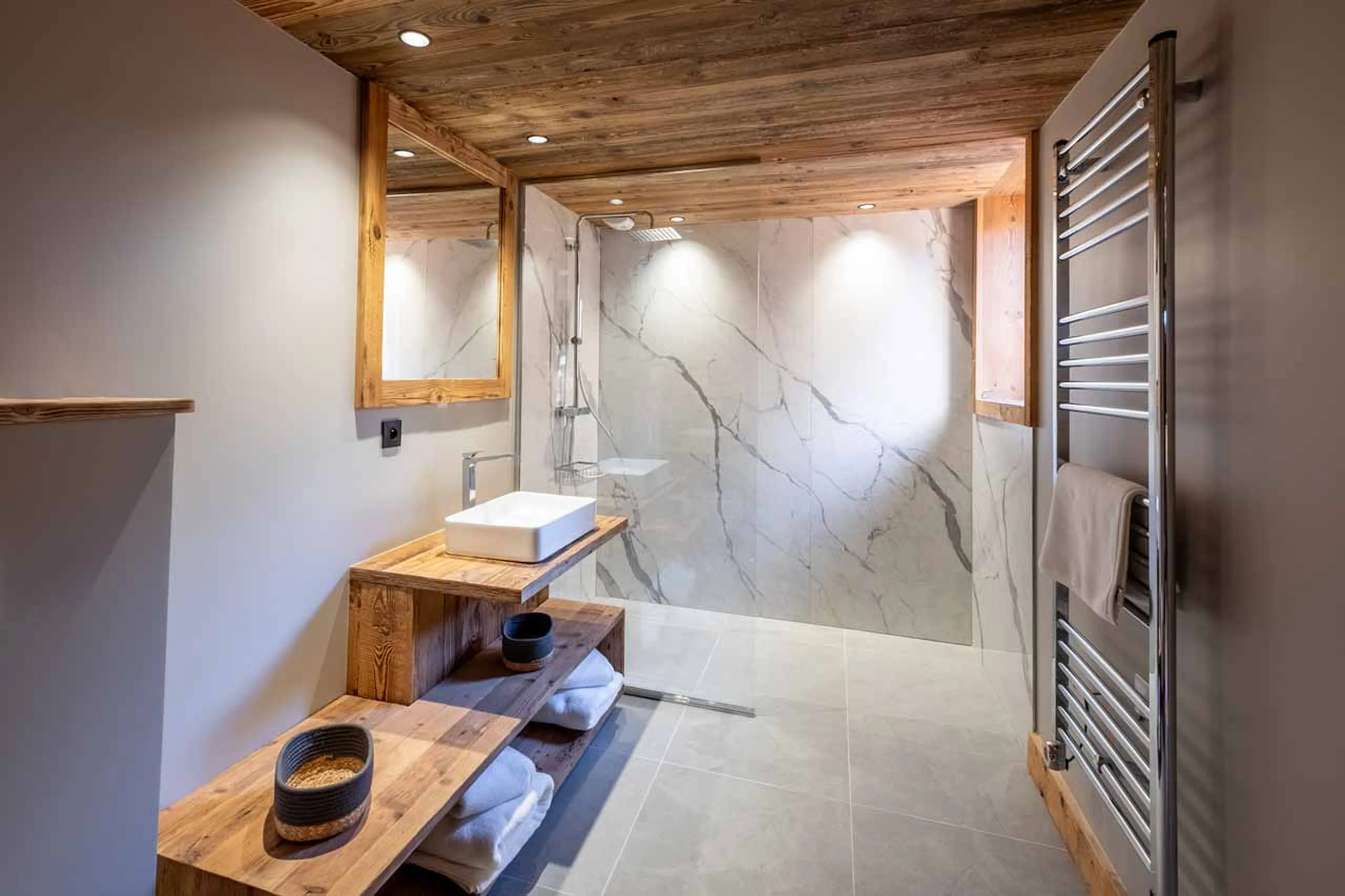 En-suite shower room in Chalet Grande Kalinka, Meribel