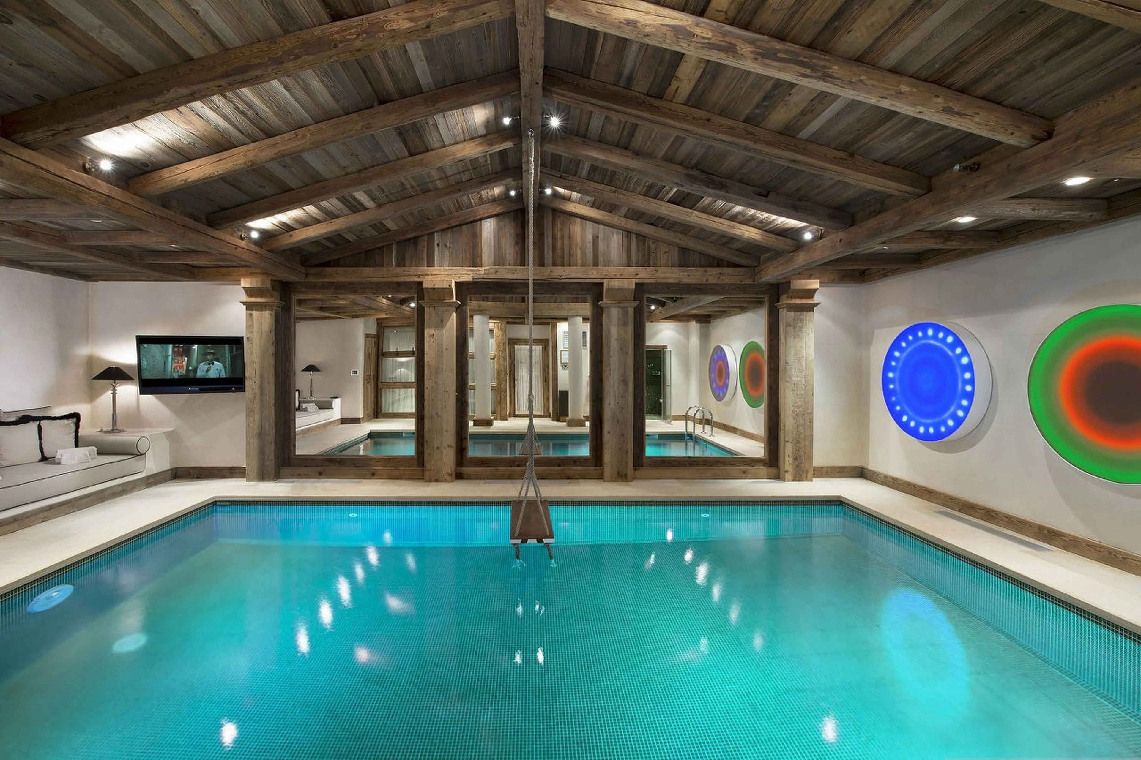 Indoor swimming pool in the wellness area of Chalet La Grande Roche in Courchevel 1850
