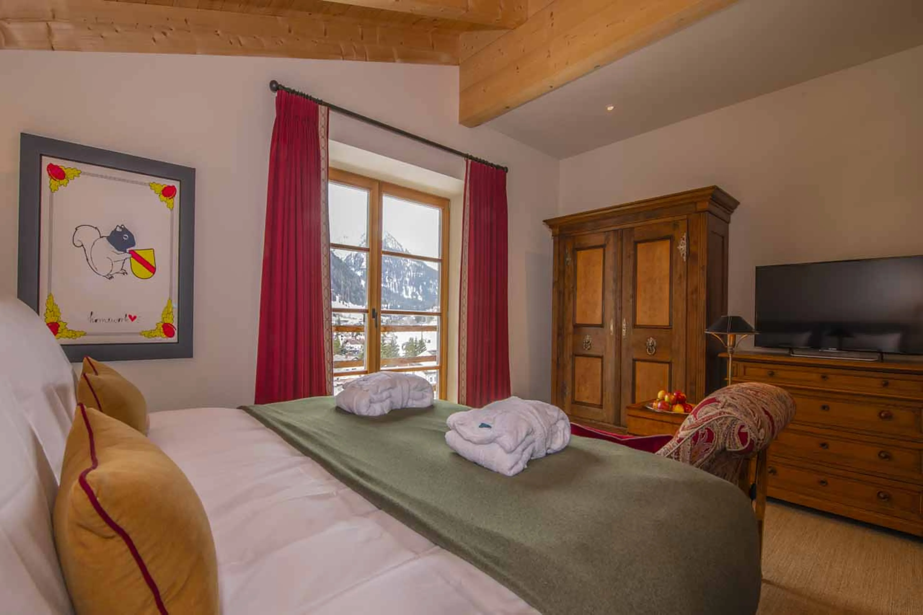 Bedroom four suite at Chalet Griffin in St Anton