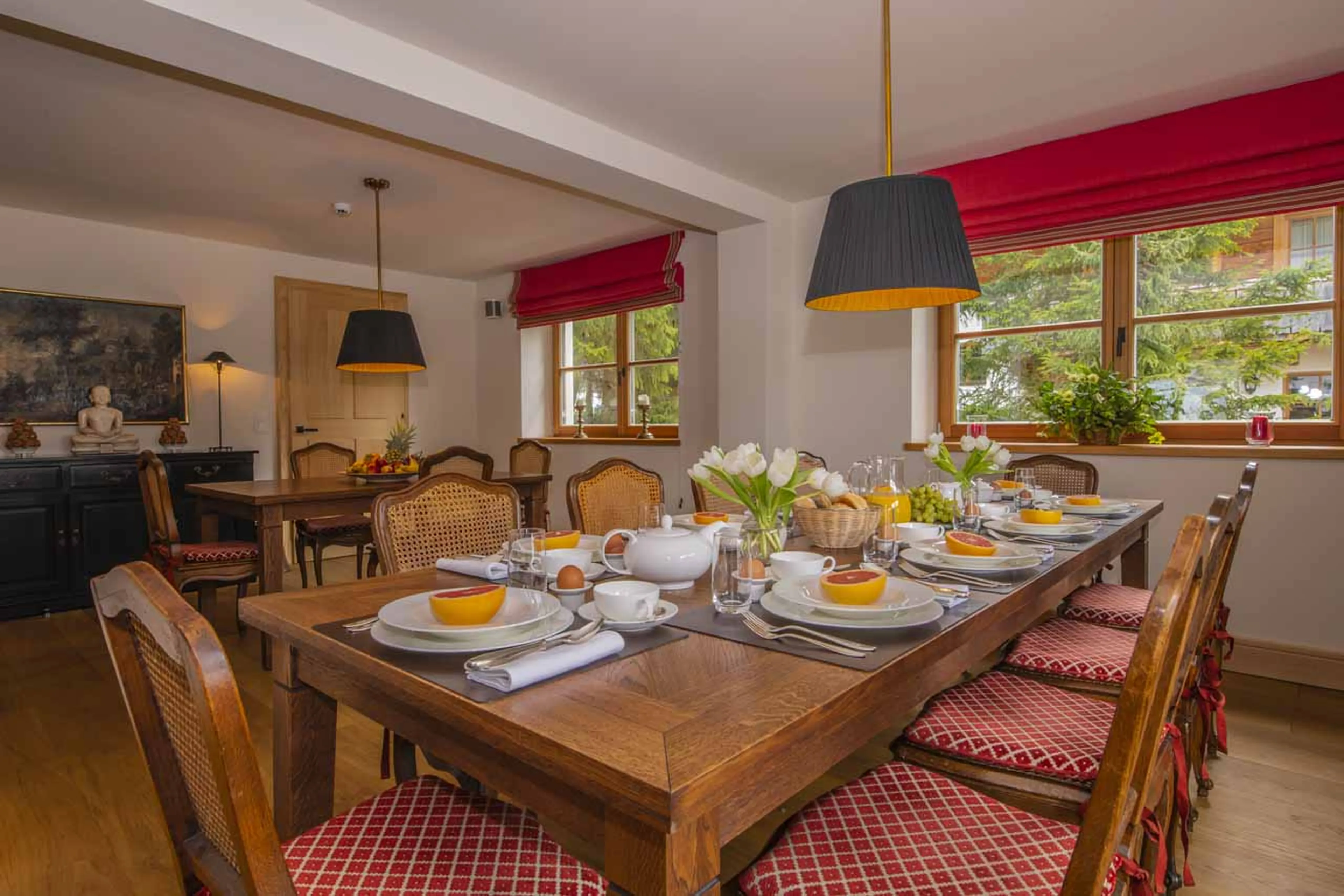 Dining room at Chalet Griffin in St Anton