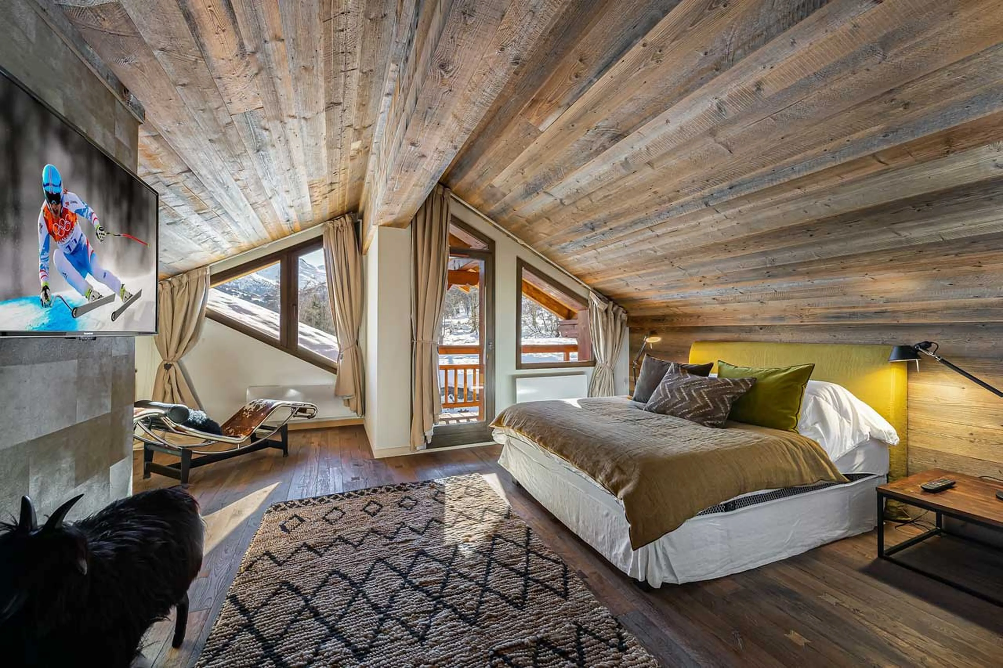 Bedroom one at Chalet Haapiti in Meribel