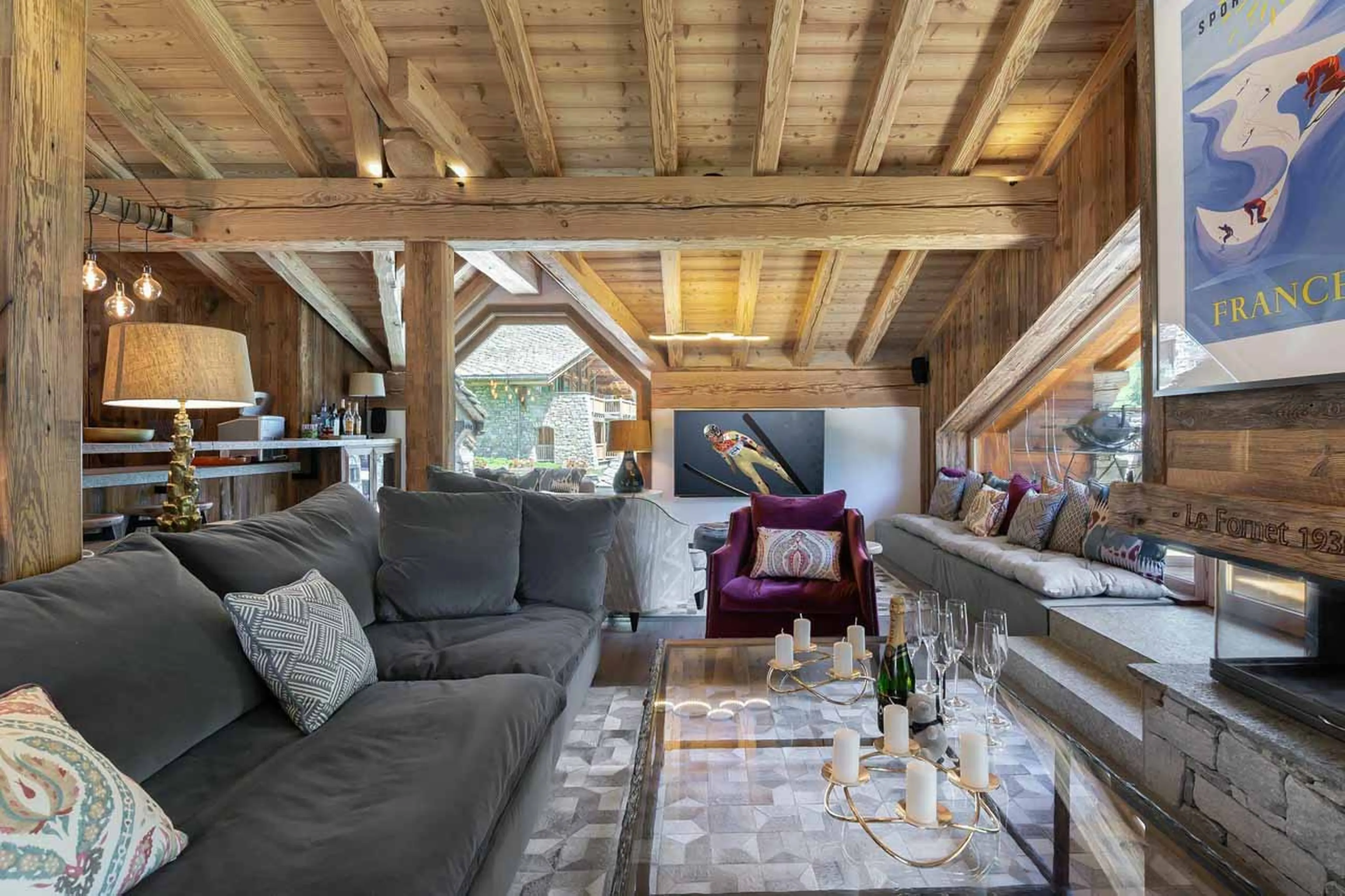 Bay windows in living area of Chalet Hermine Blanche in Val d'Isere