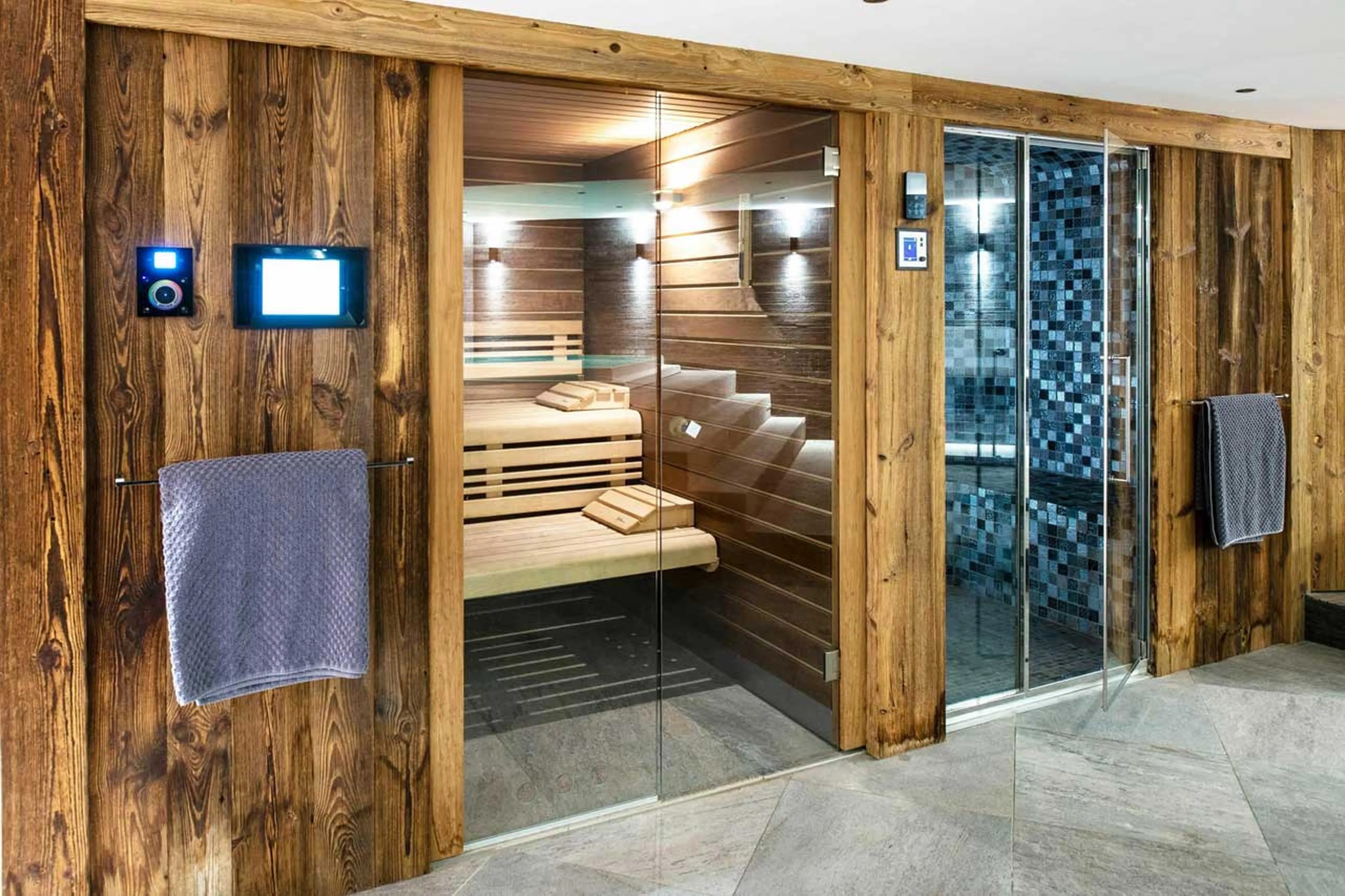 Sauna and hammam at Chalet Hermine Blanche in Val d'Isere