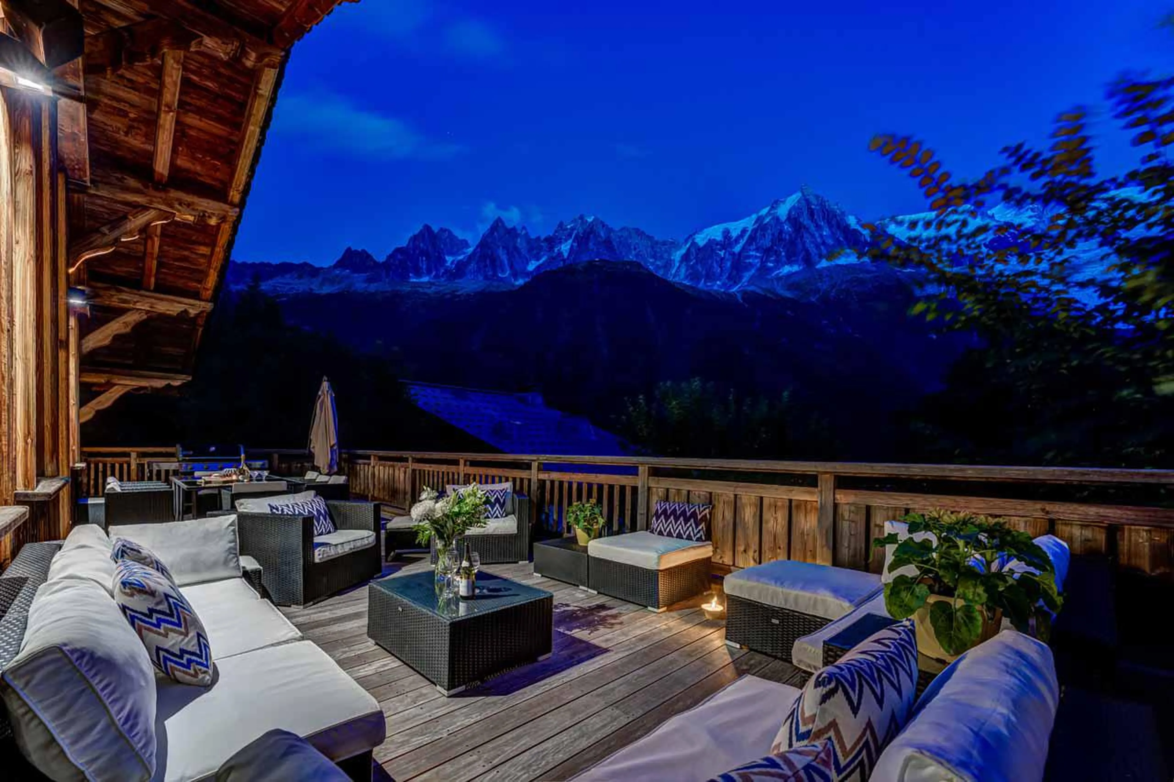 Terrace at Hibou in Chamonix