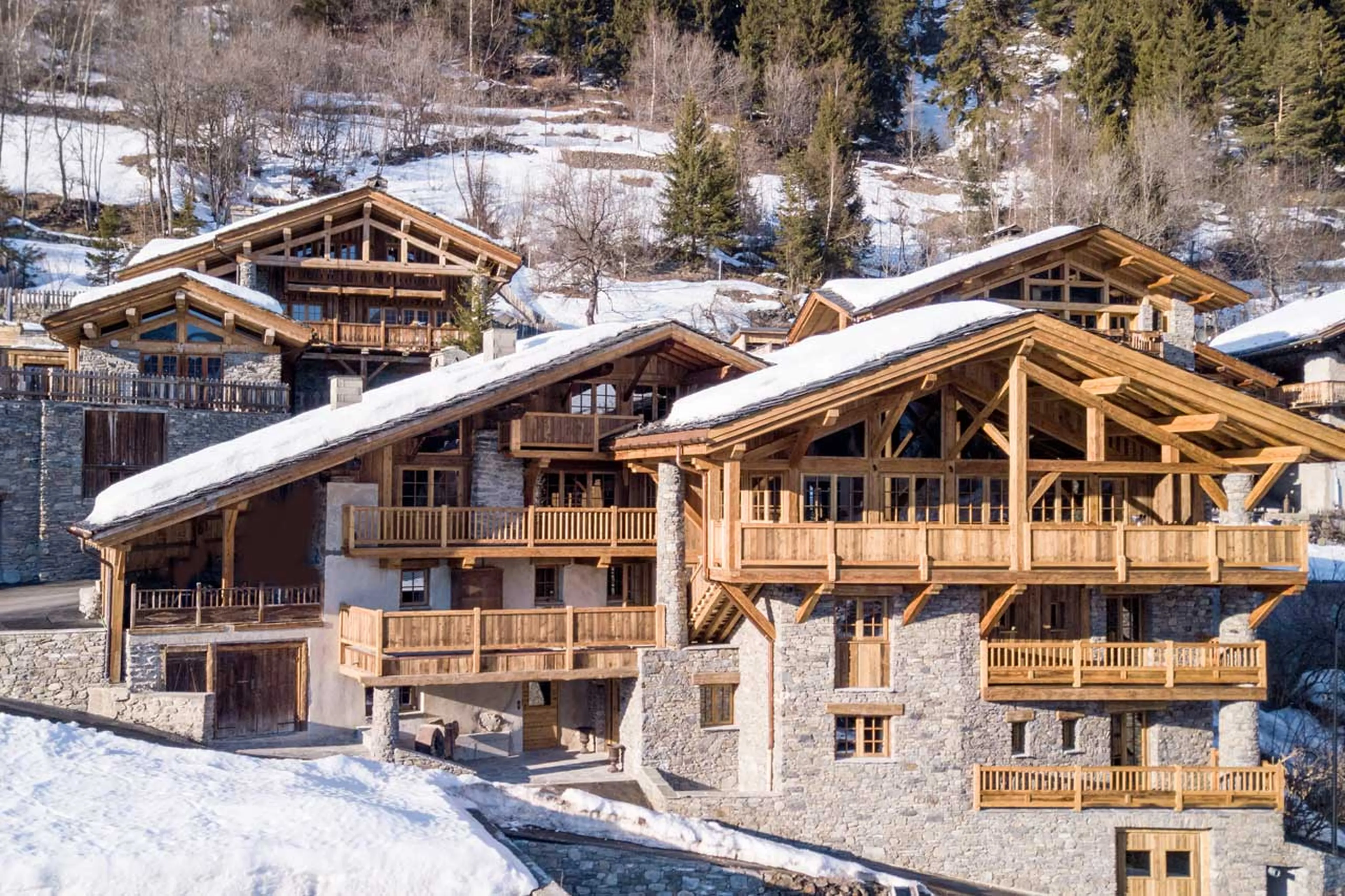 Exterior of Chalet Hibou in Le Miroir