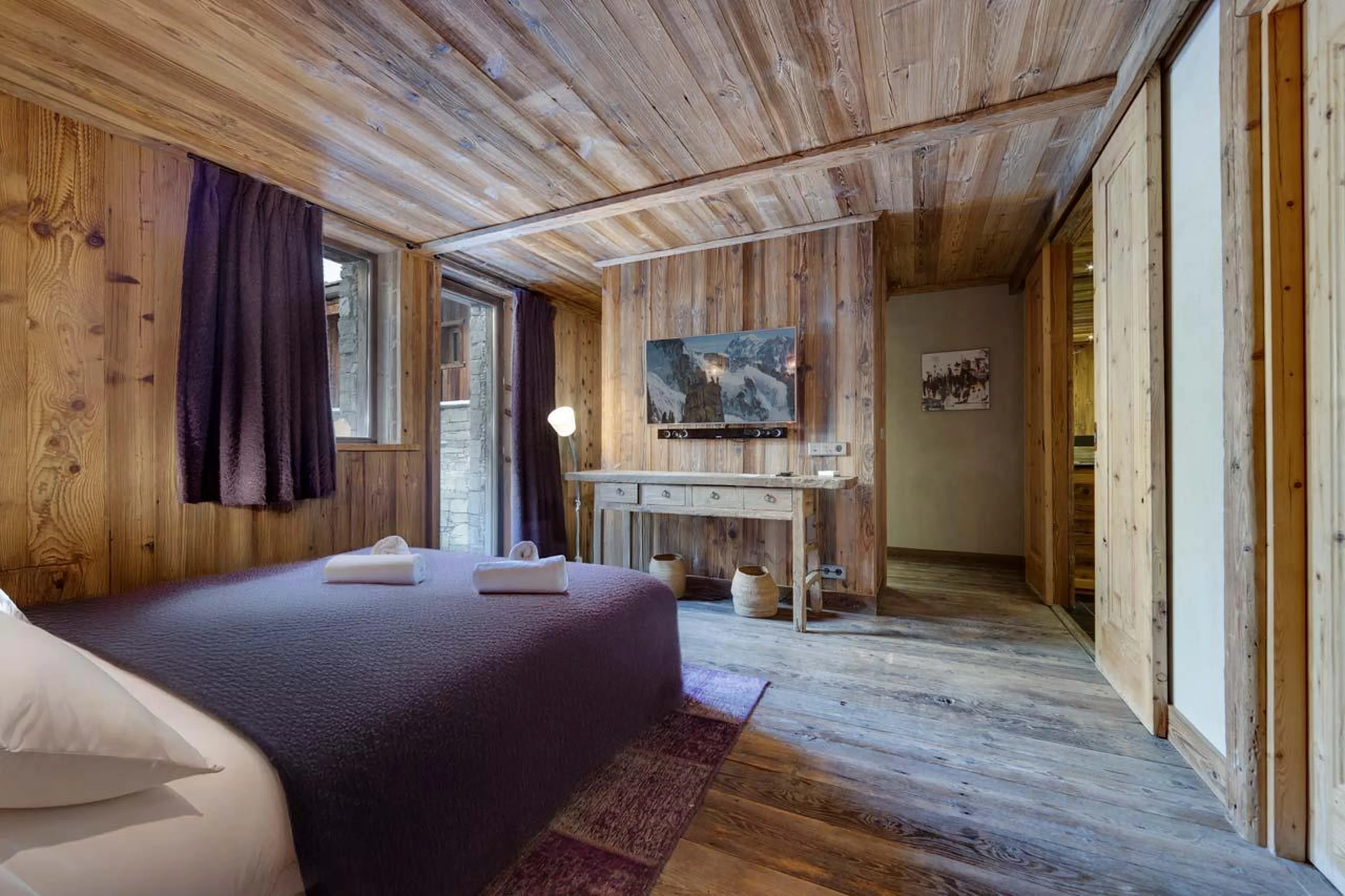 Bedroom seven at Chalet Husky in Val d'Isere