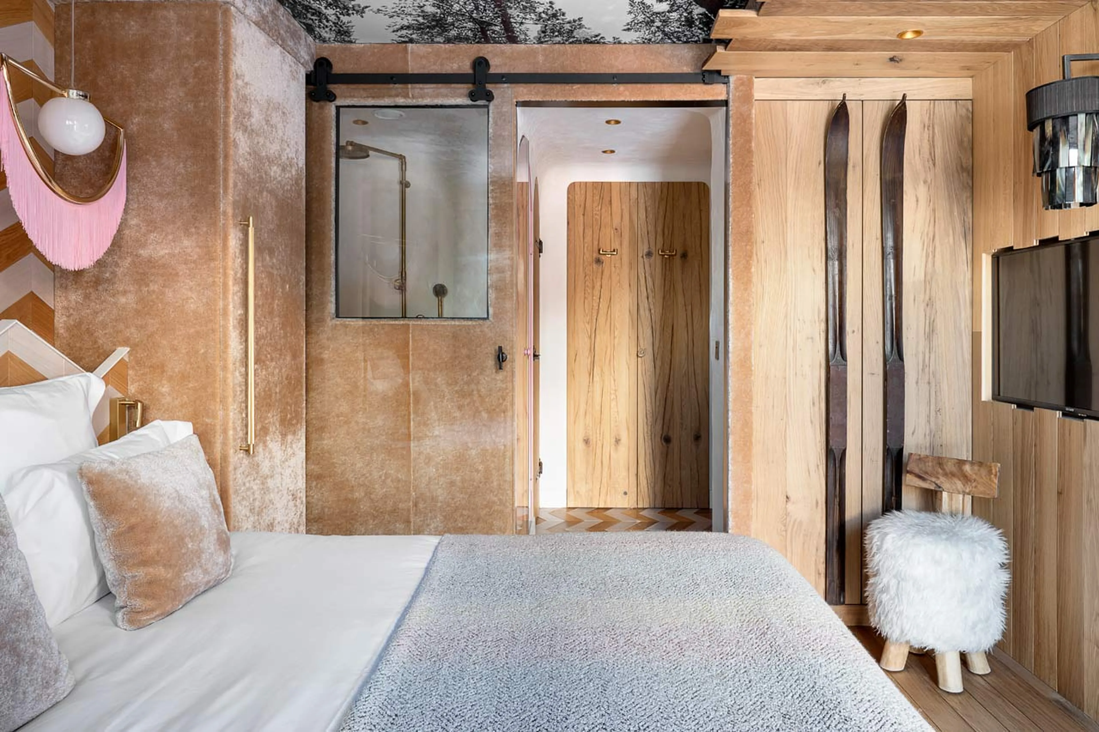 Shower room entrance of bedroom two at Chalet Ikamiut in Courchevel 1550