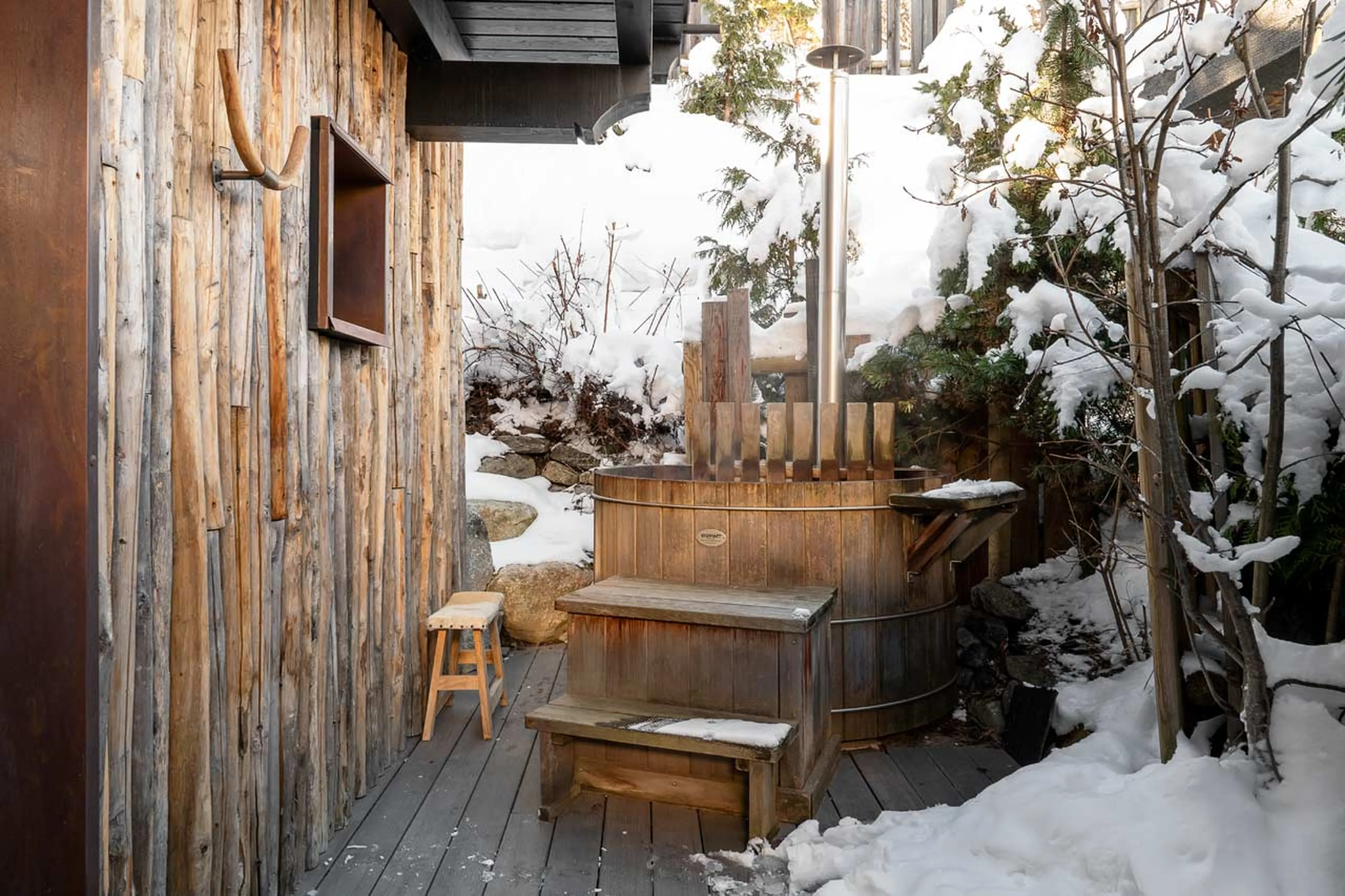 Terrace with Nordic bath at Chalet Ikamiut in Courchevel 1550