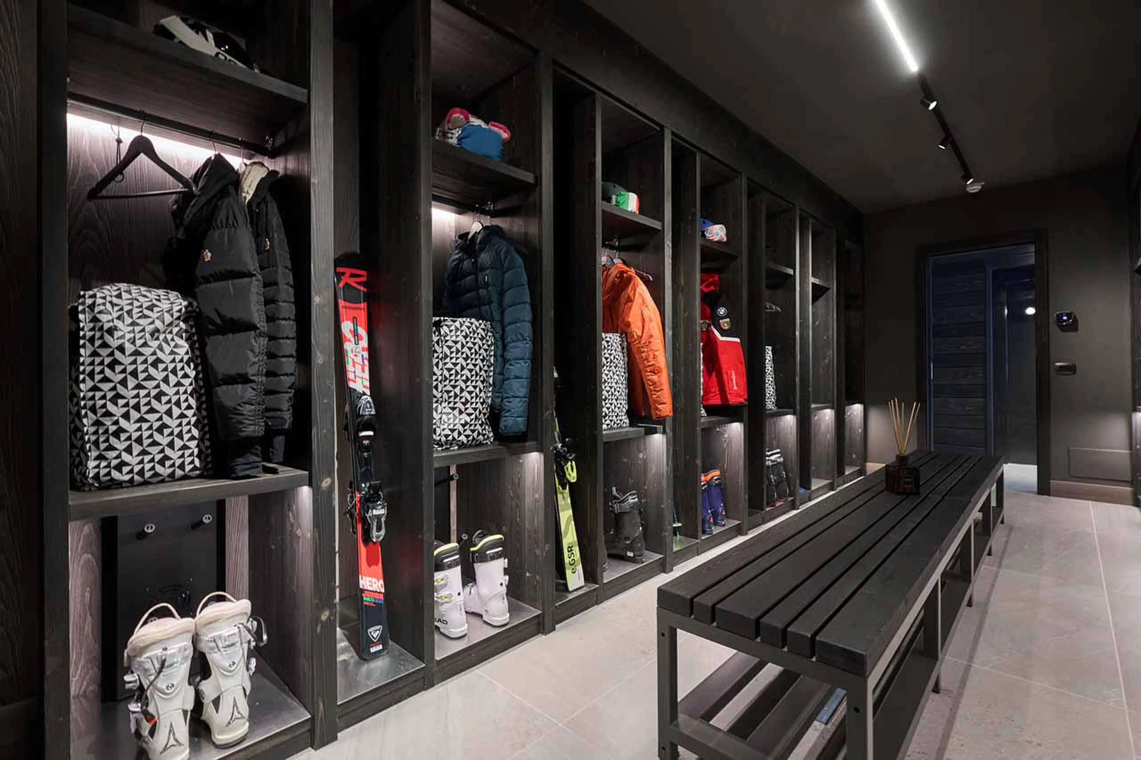 Ski room at Chalet Il Gufo in Cervinia