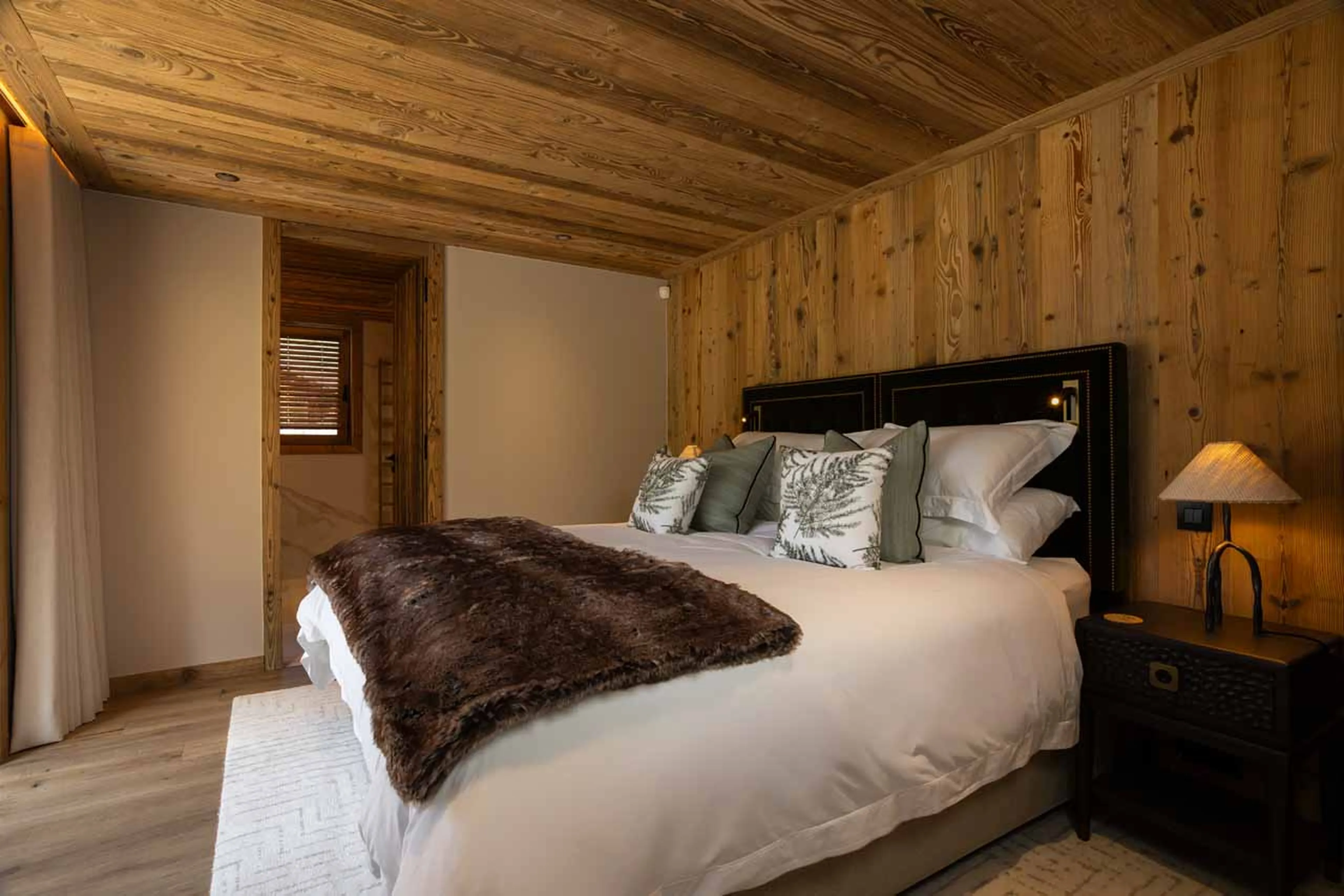 Bedroom 2 bed at Chalet Ilex in St Martin de Belleville