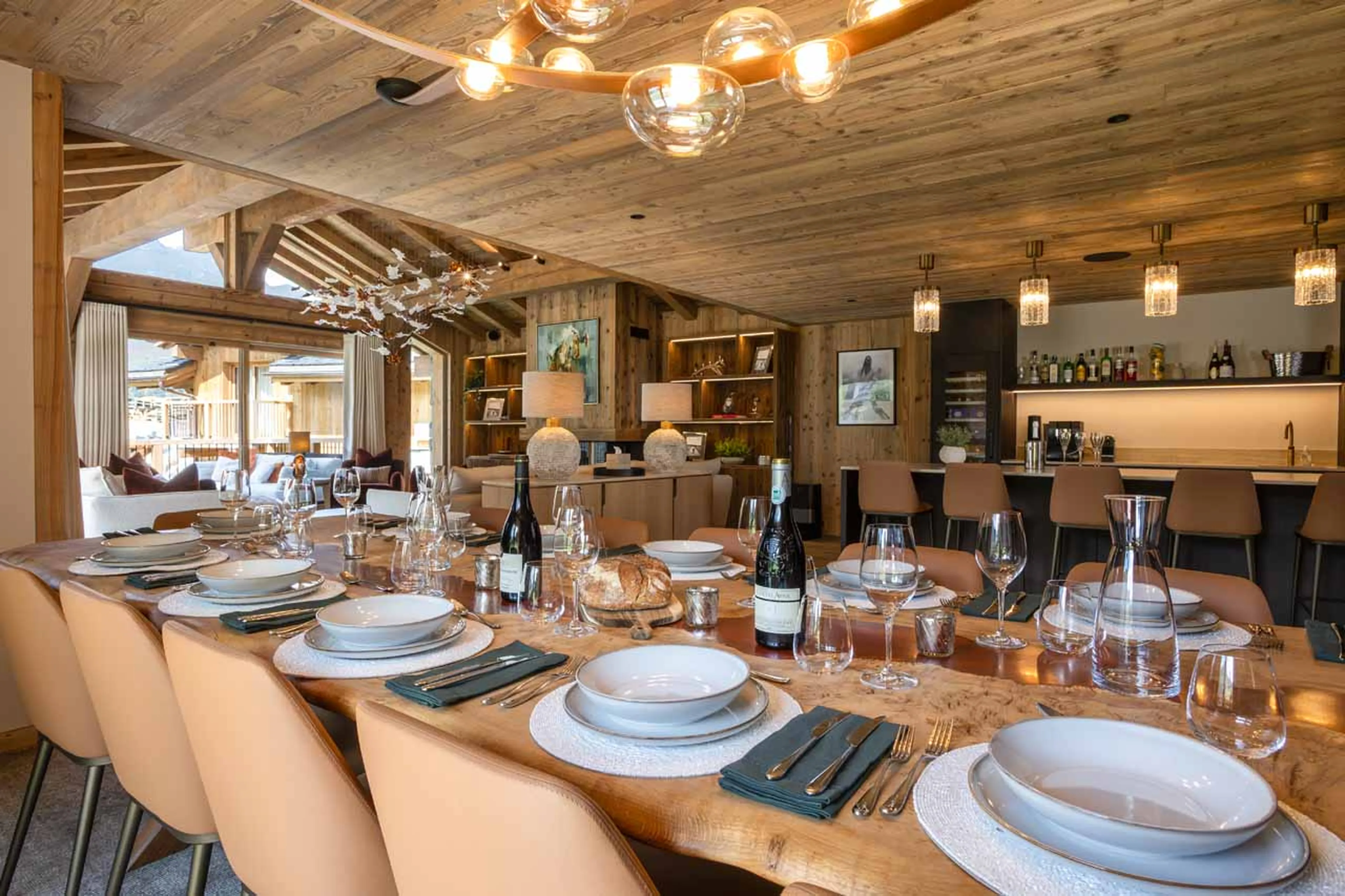 Dining table at Chalet Ilex in St Martin de Belleville