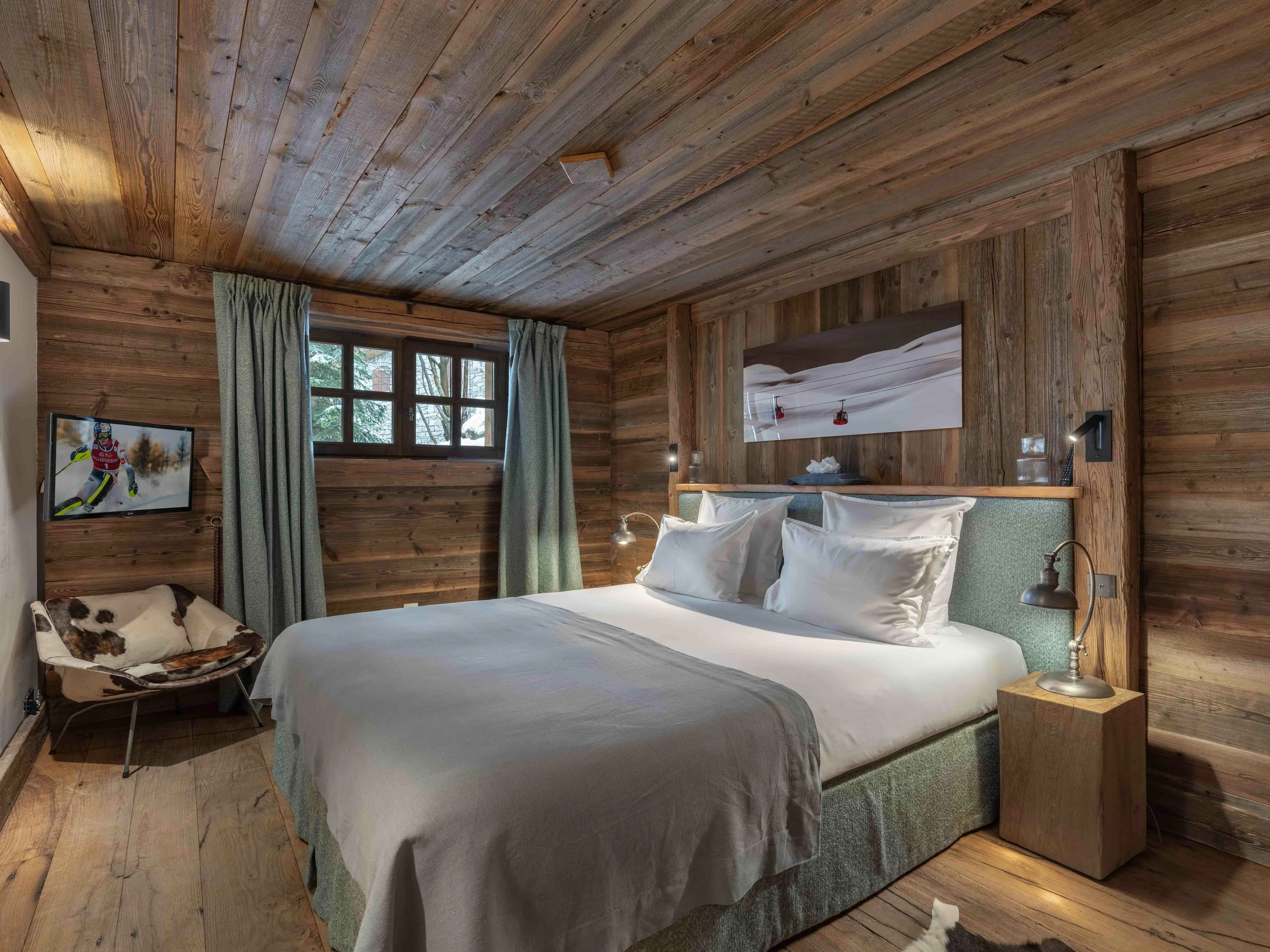 Bedroom one at Chalet Ima in Courchevel 1850